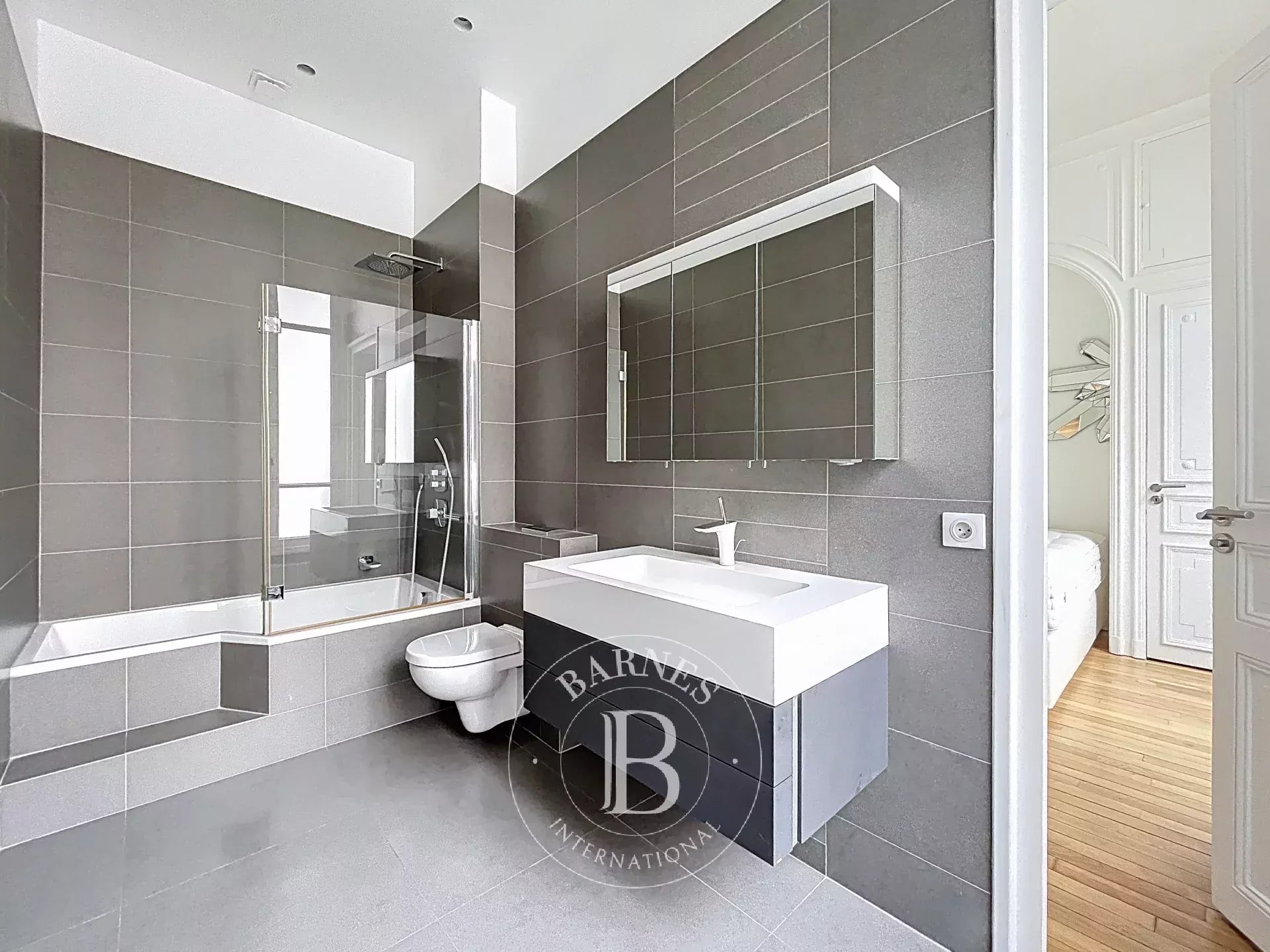 Daire Paris 16ème - picture 12