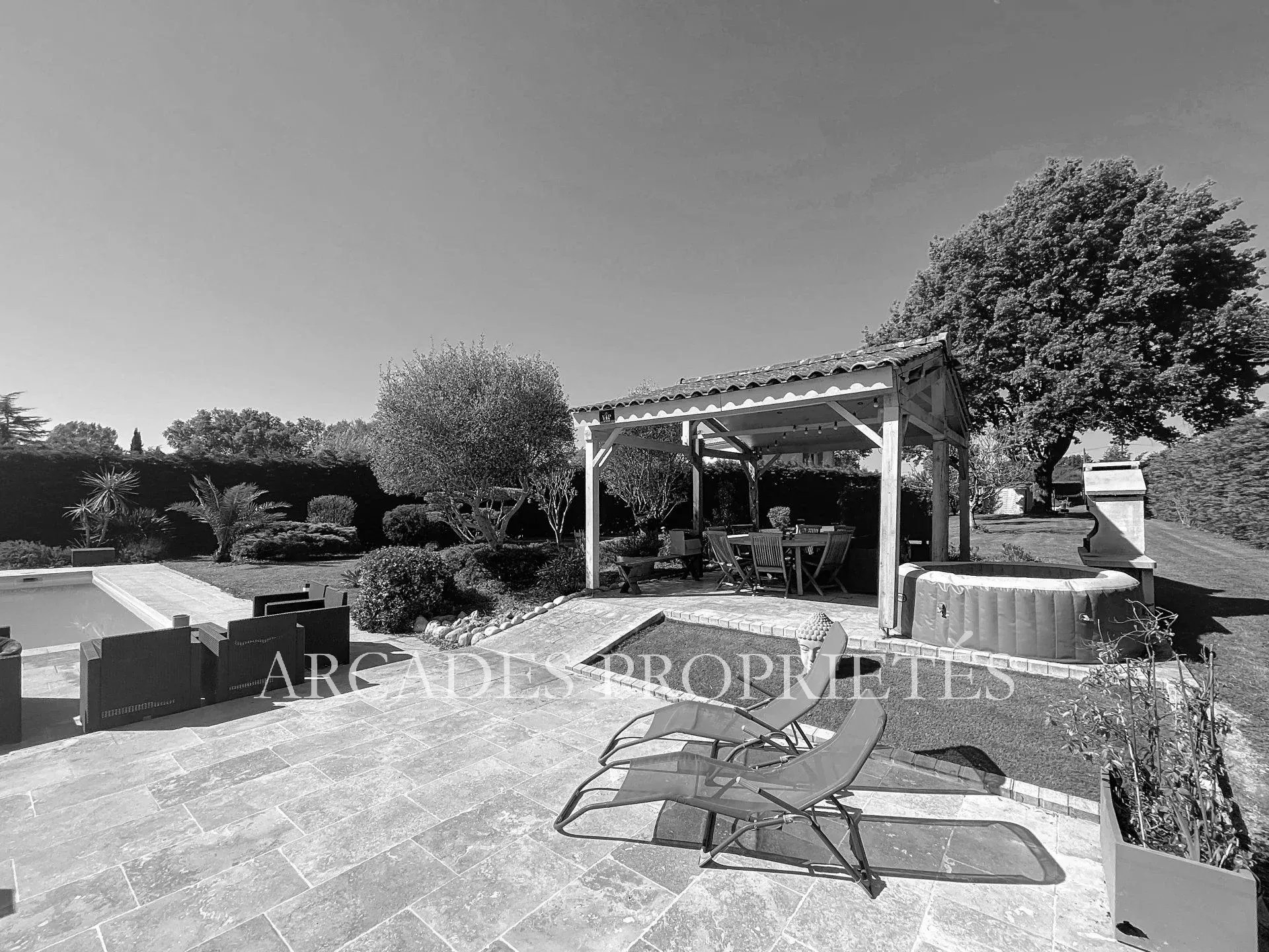 Agence immobilière de Arcades Propriétés