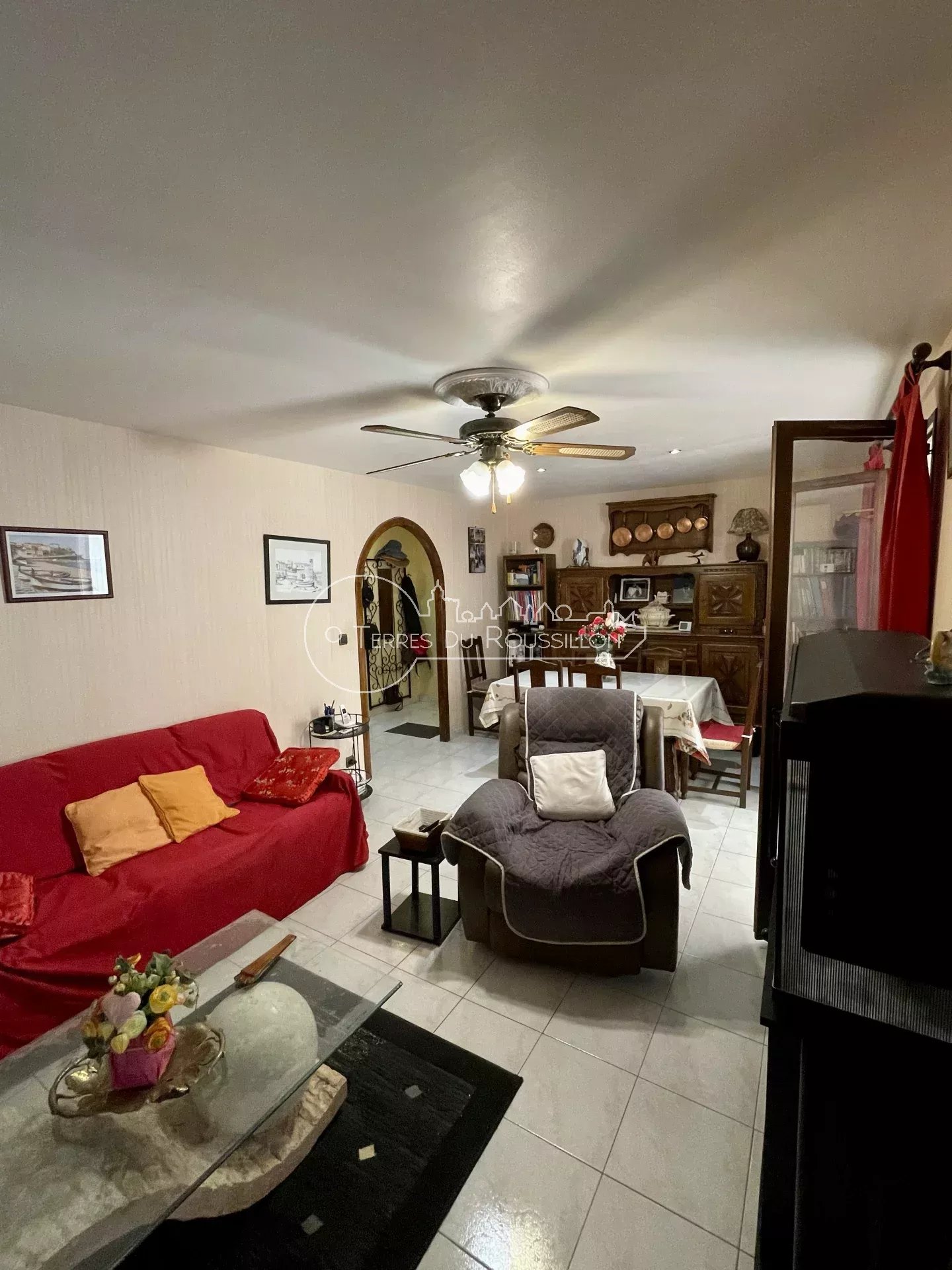 MAISON F7 DIVISEE EN 2 CERBERE 127 M²