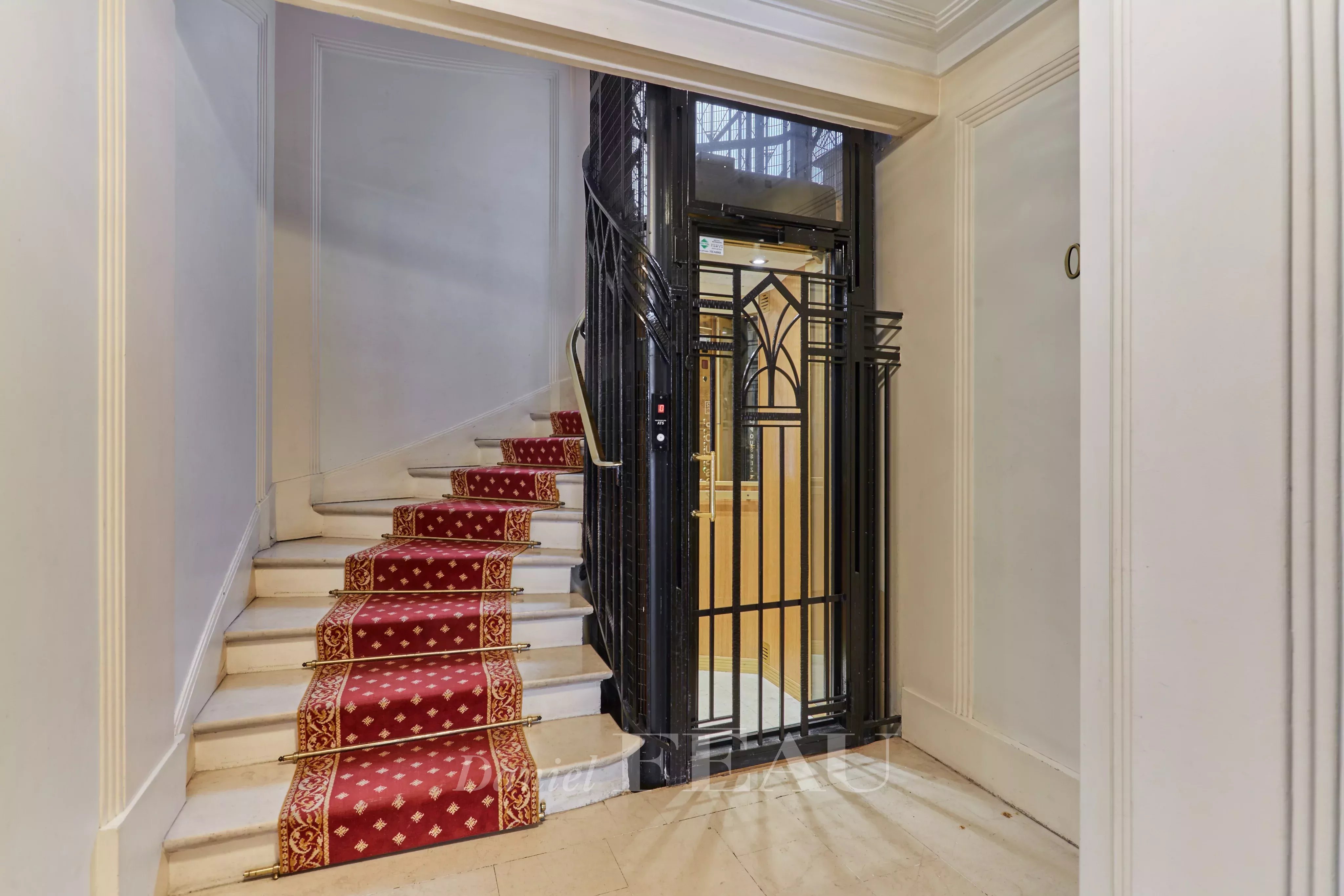 Location Appartement Paris 16ème