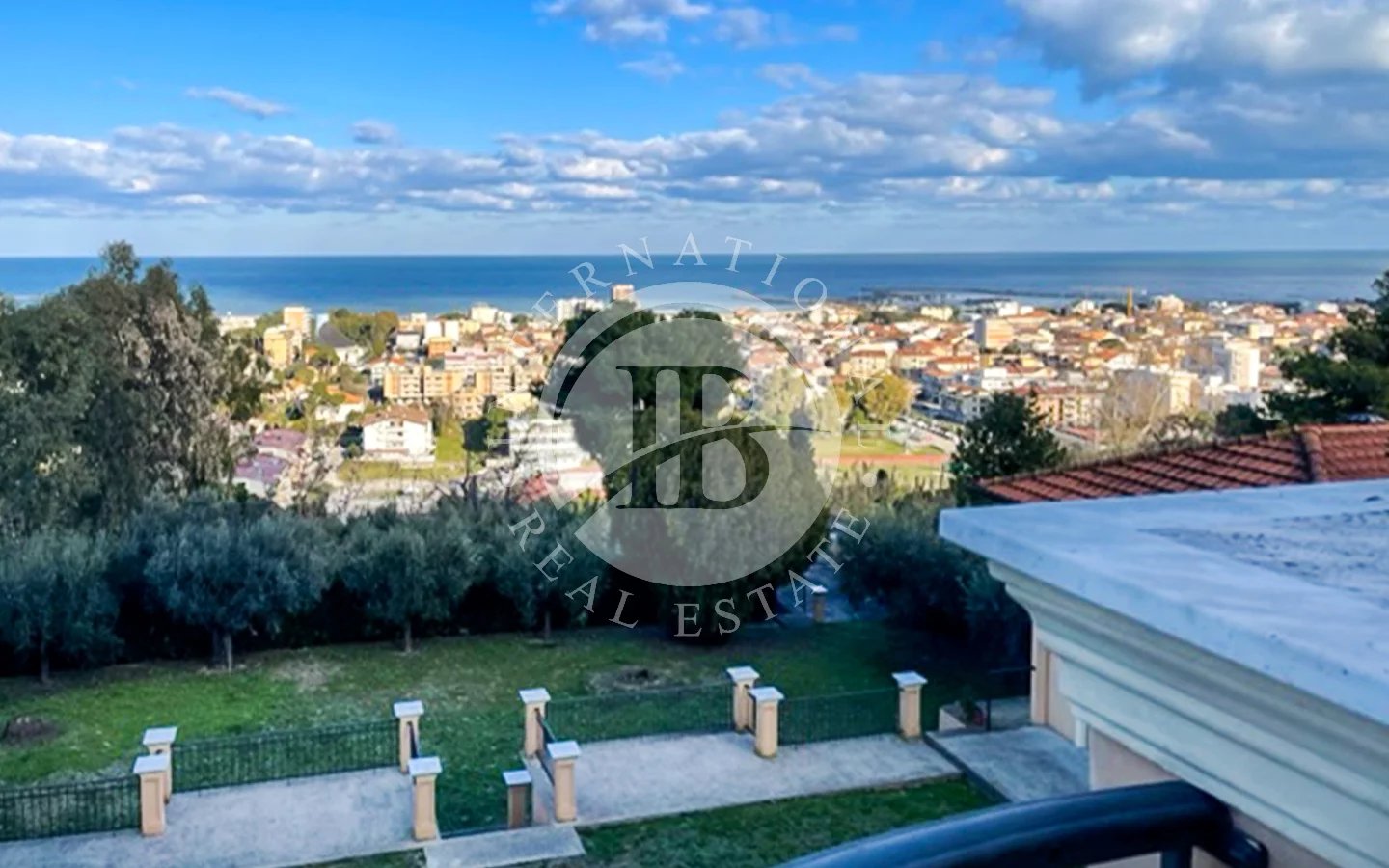 Apartment in Giulianova - view 1