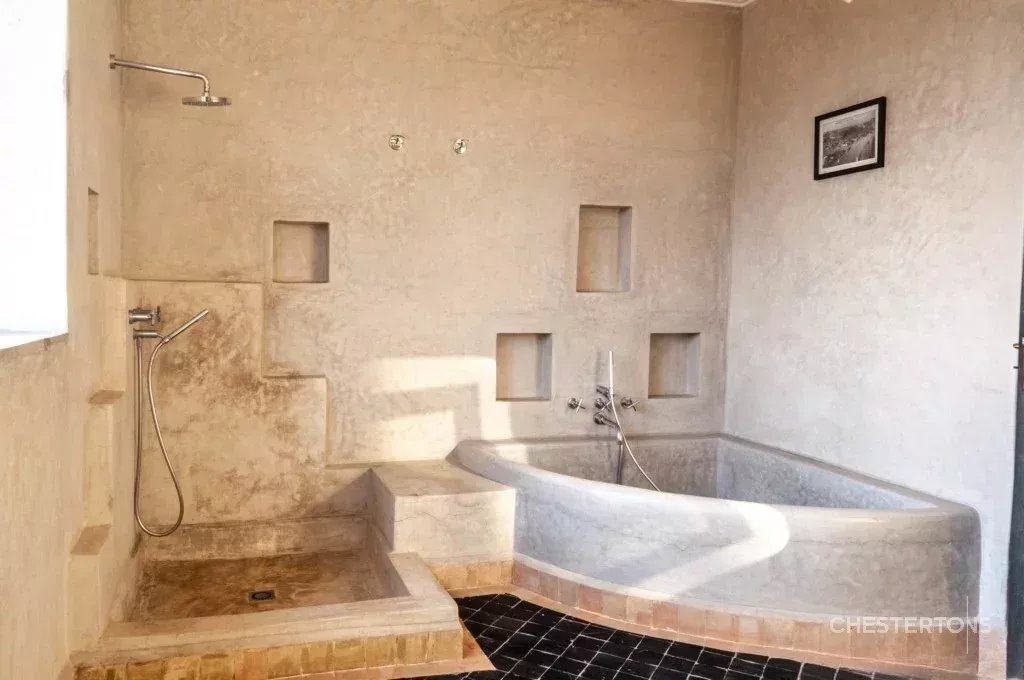Image of Villa - 6 Bedrooms for Sale in Marrakech-Ménara-Marrakech-Morocco, Image 21