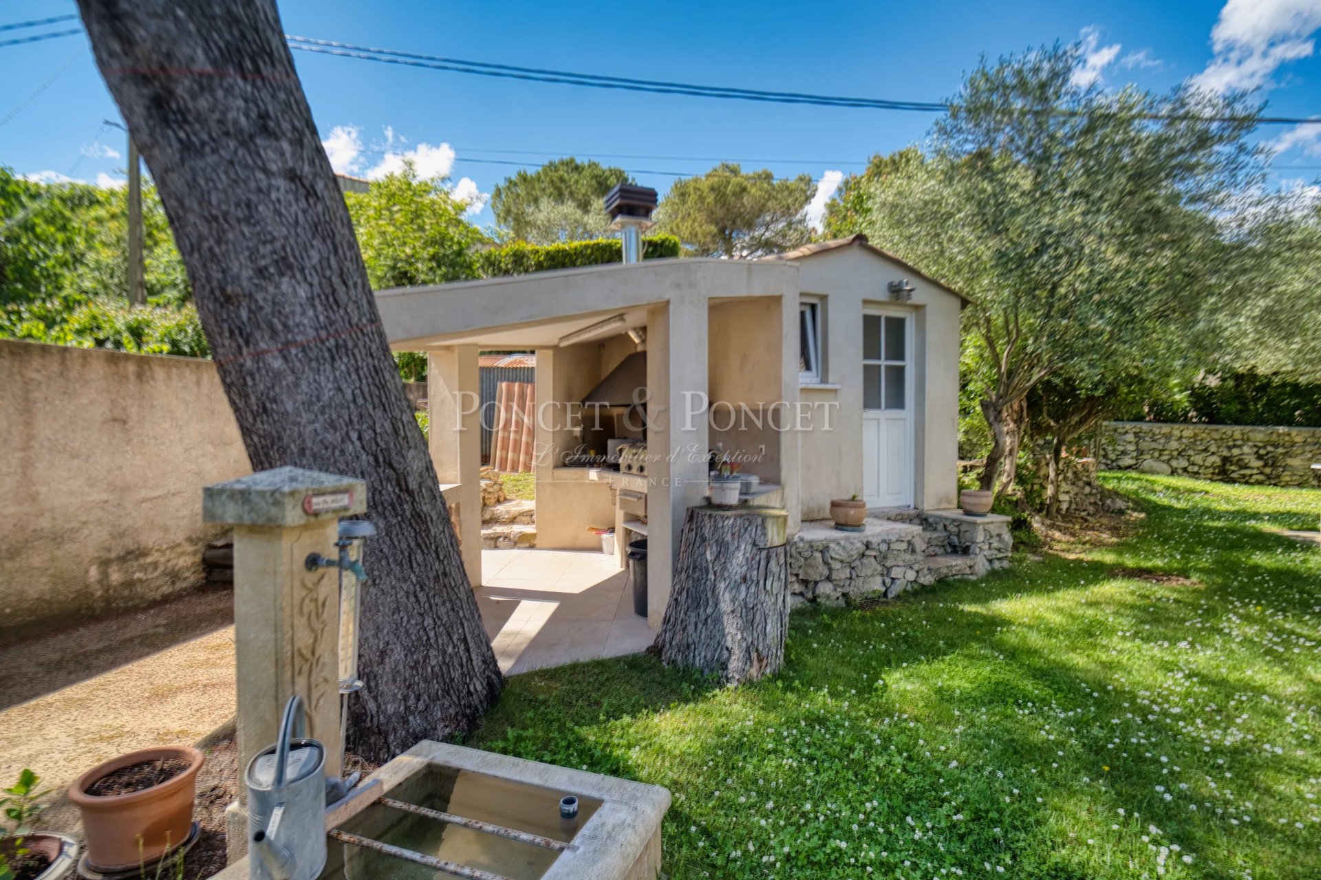 4 Bedroom Villa/Townhouse's Image 20
