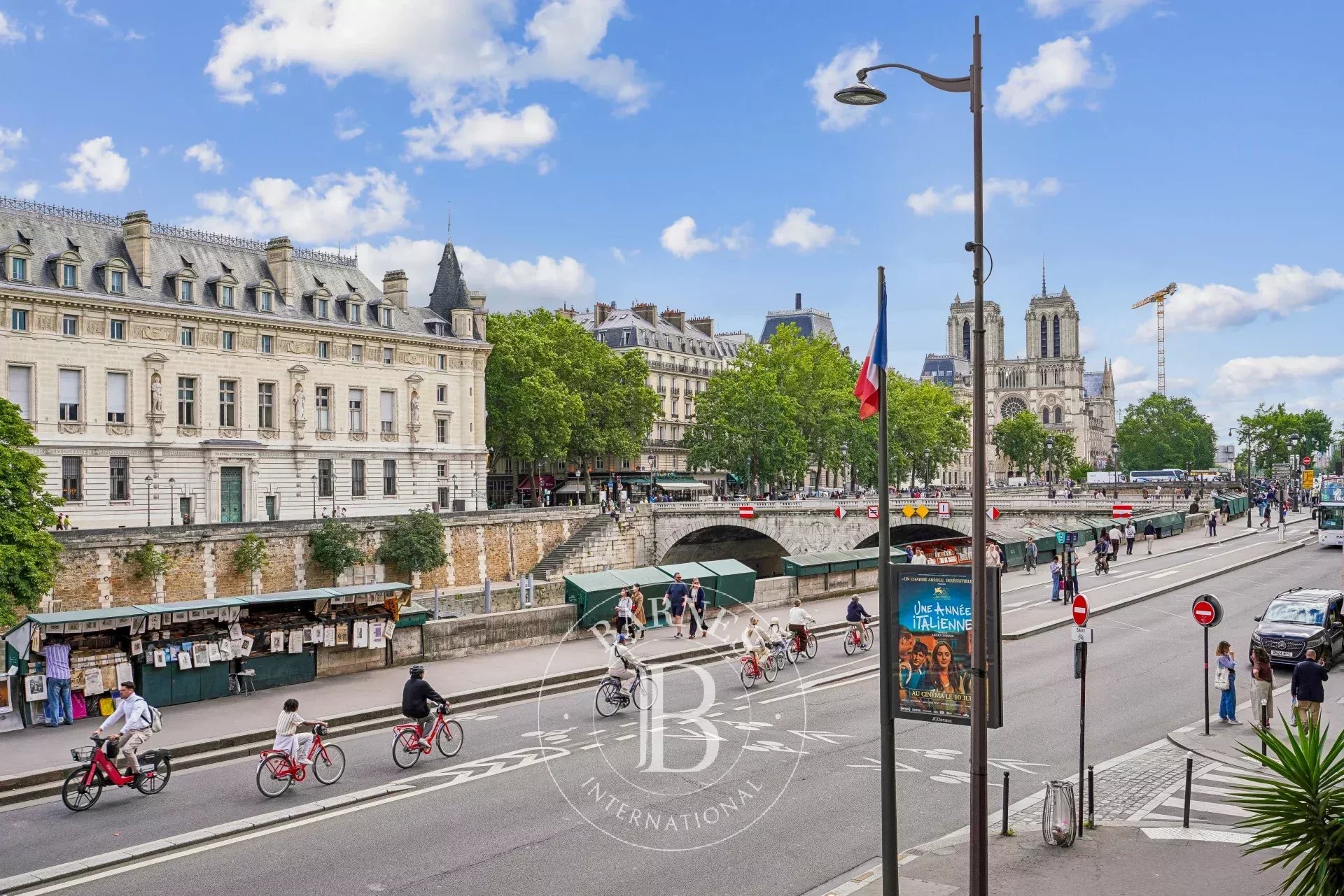 Apartment Paris 75006  -  ref 87050881 (picture 1)
