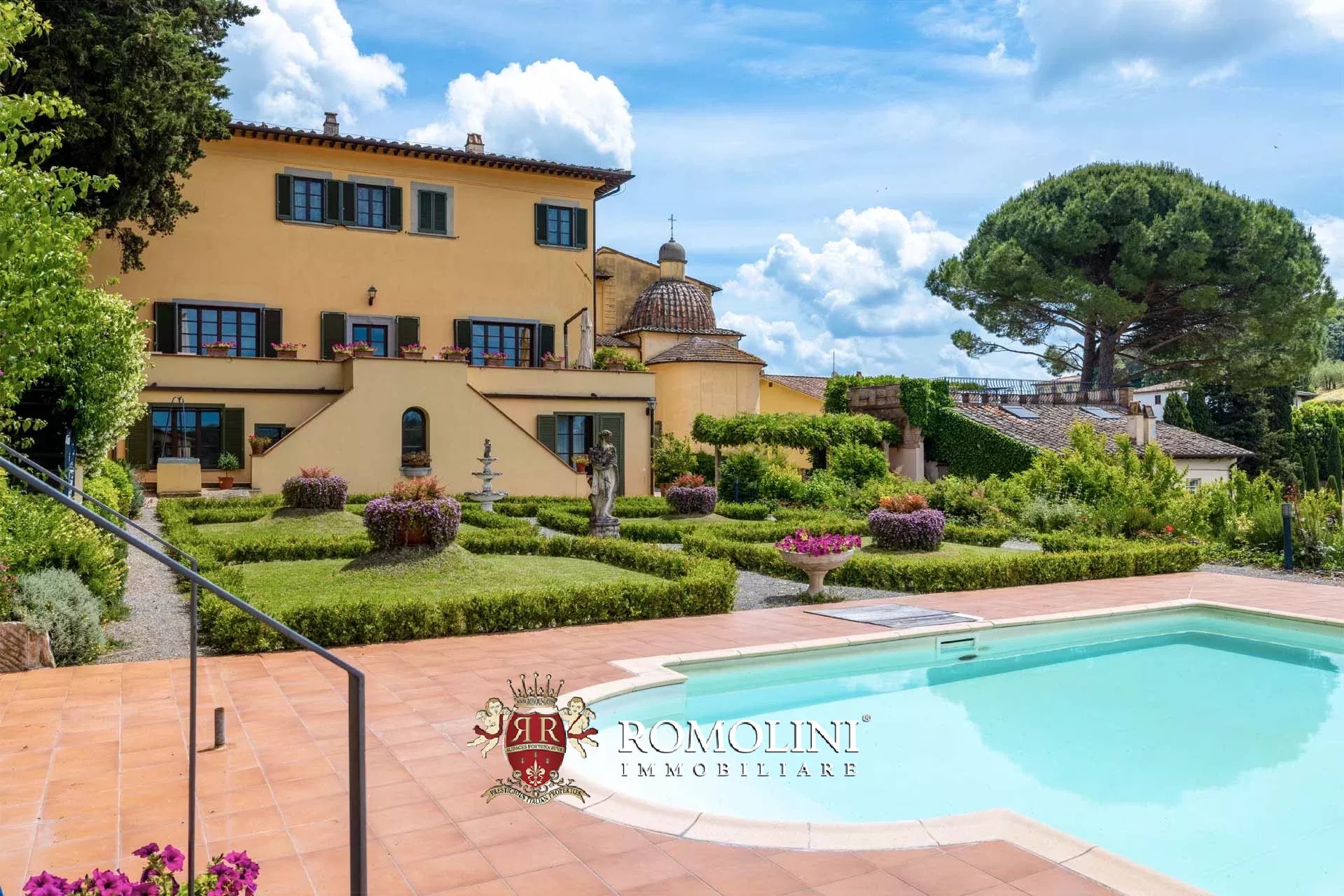 37 Bedroom Villa/Townhouse's Image 12