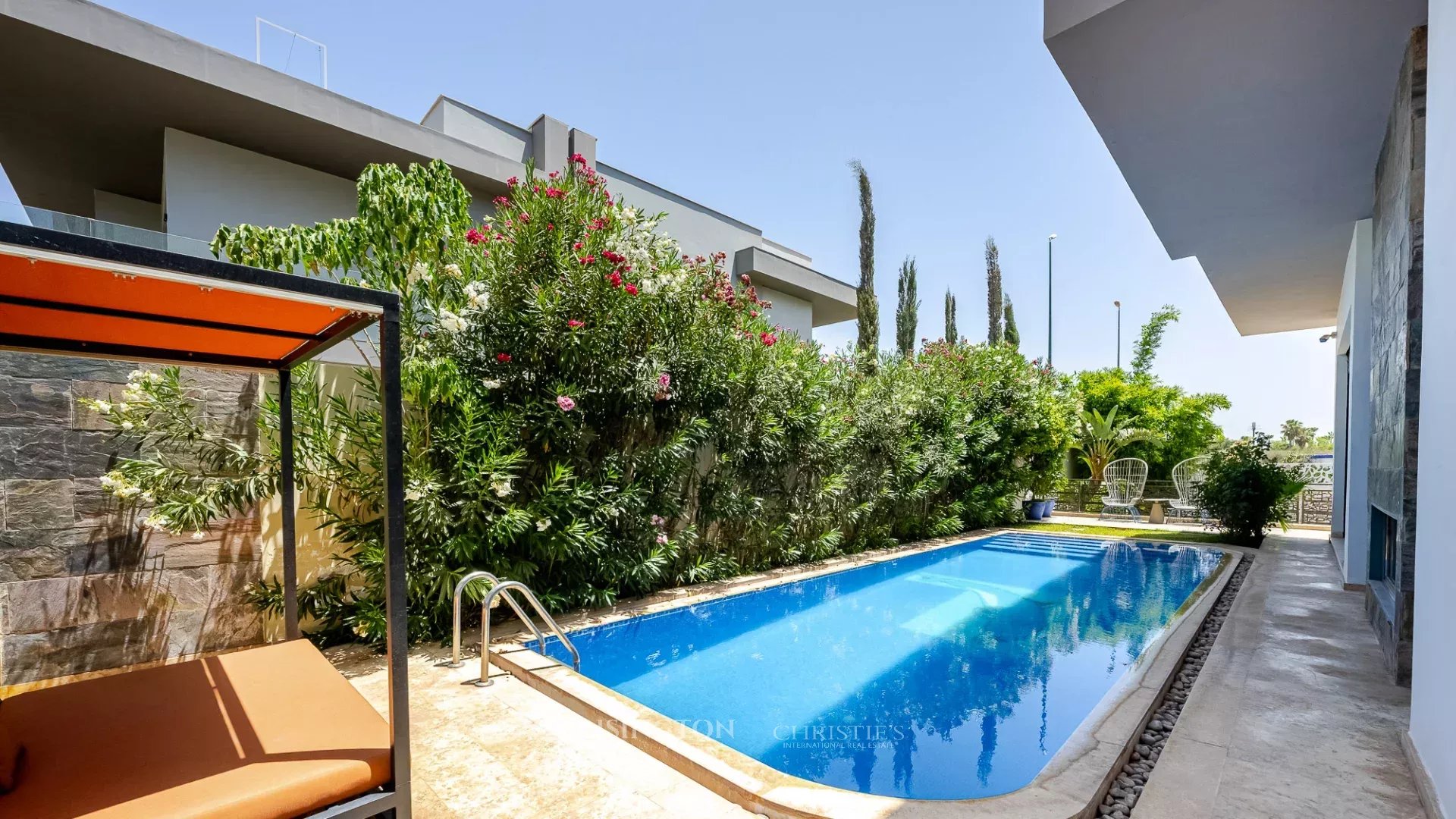 4 Bedroom Villa/Townhouse's Image 48
