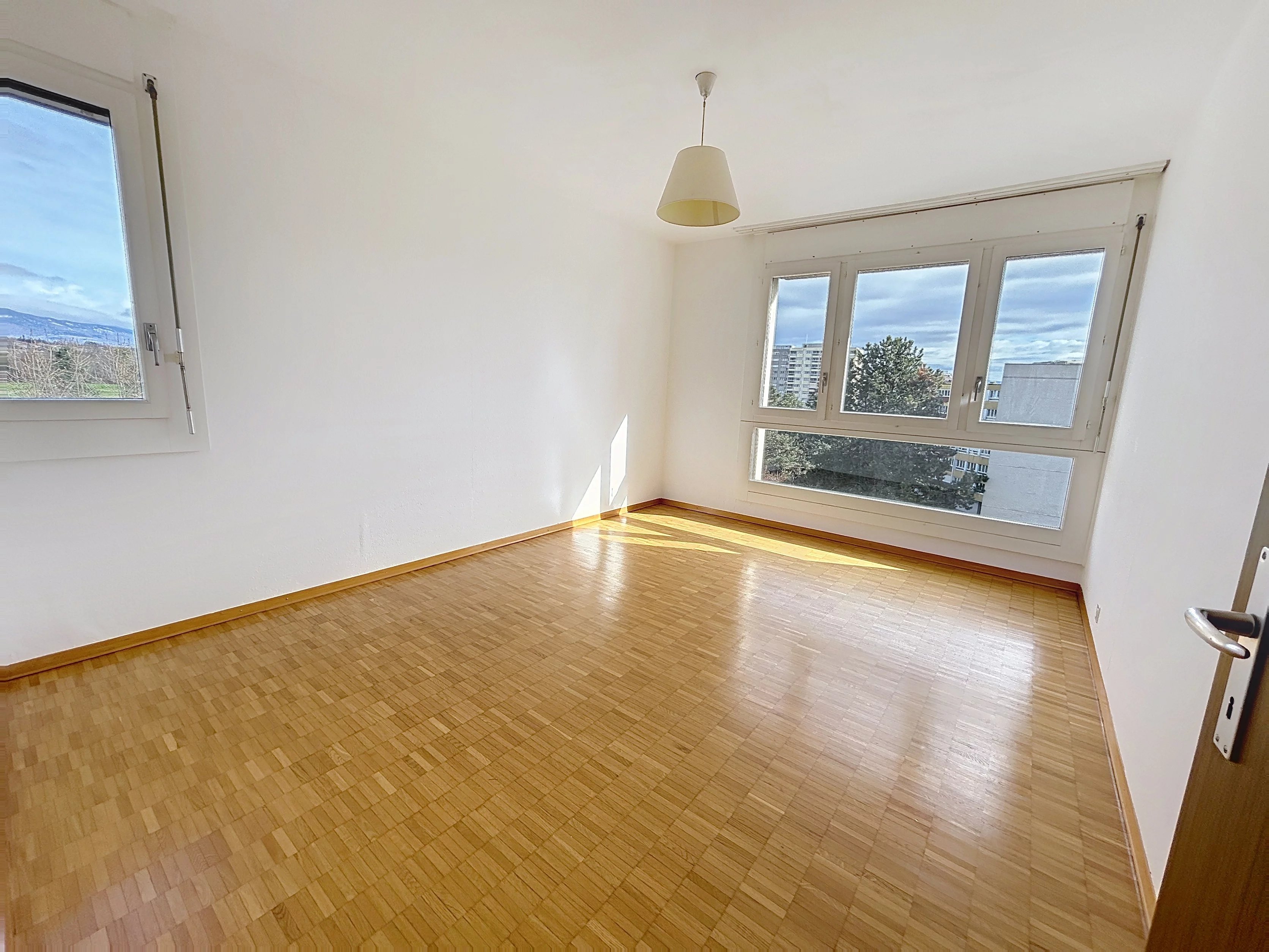 Vaste et lumineux 6 pièces en pignon - Vue Imprenable