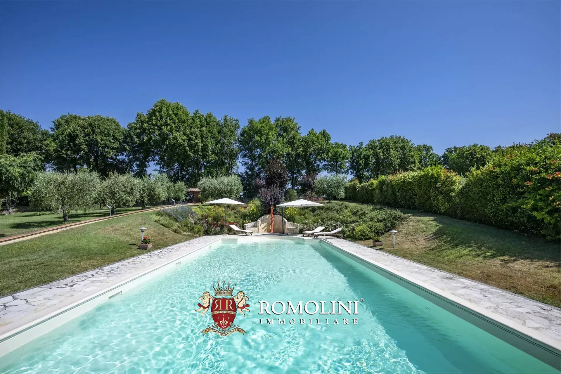 3 Bedroom Villa/Townhouse's Image 13