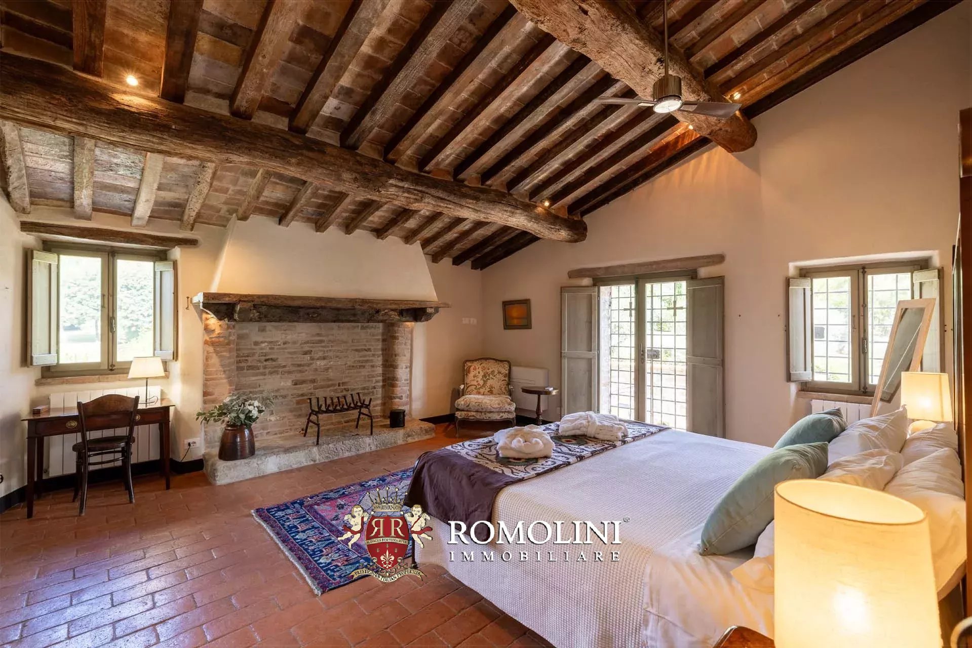 8 Bedroom Villa/Townhouse's Image 50