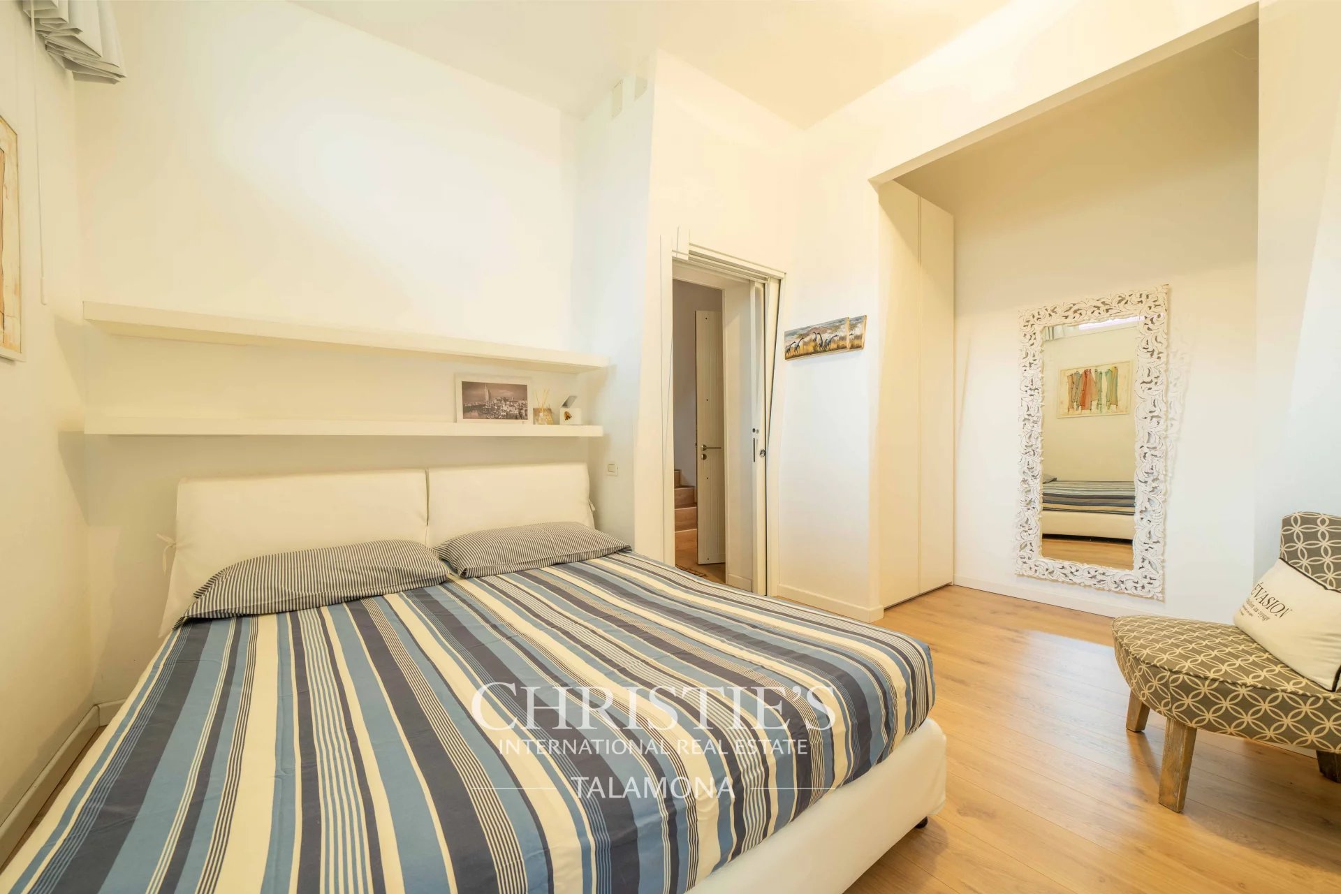 Villa/Townhouse's Image 5