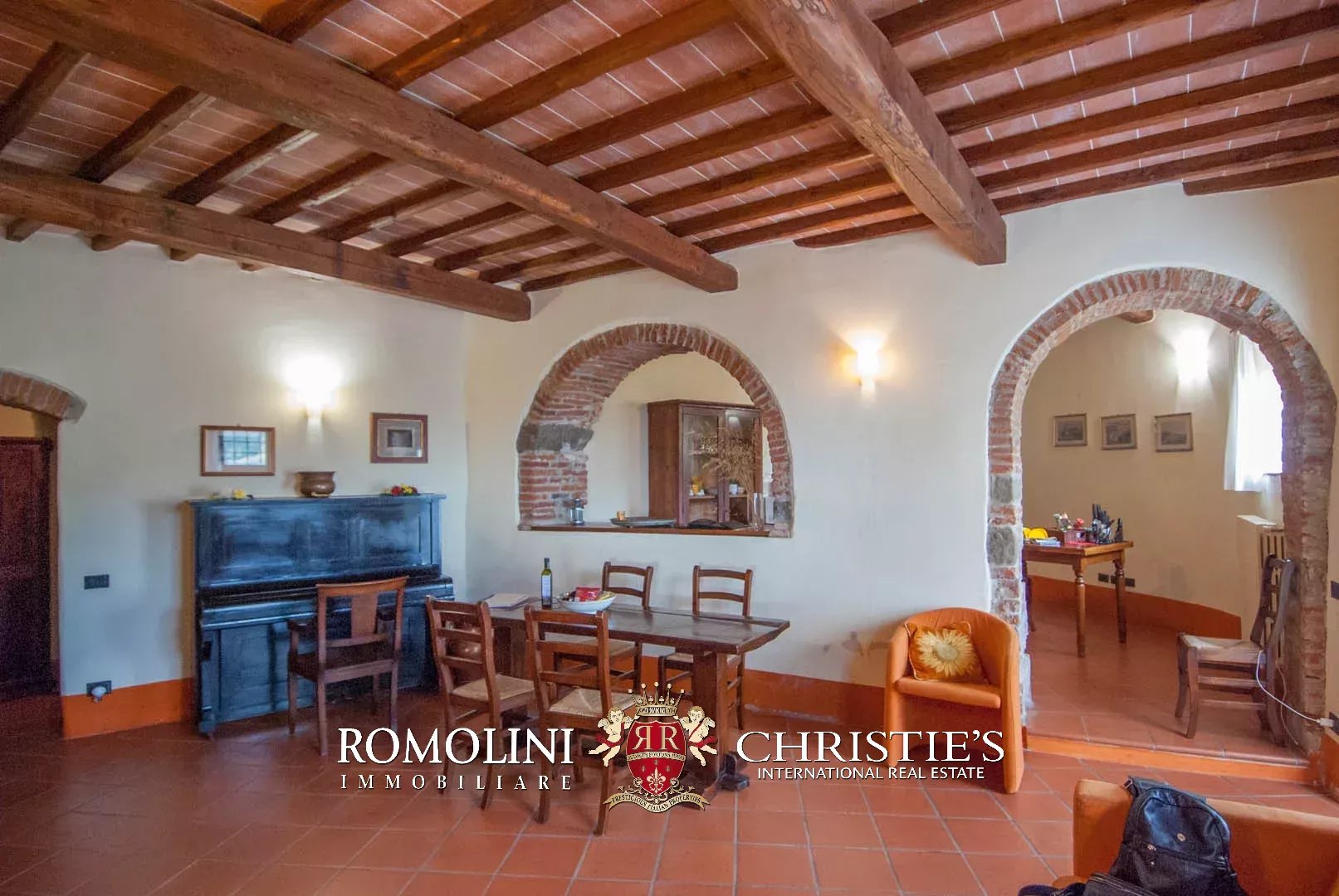 11 Bedroom Villa/Townhouse's Image 22