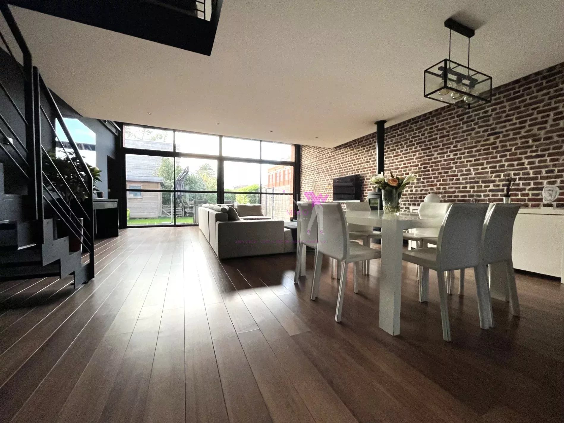 Agence immobilière de 