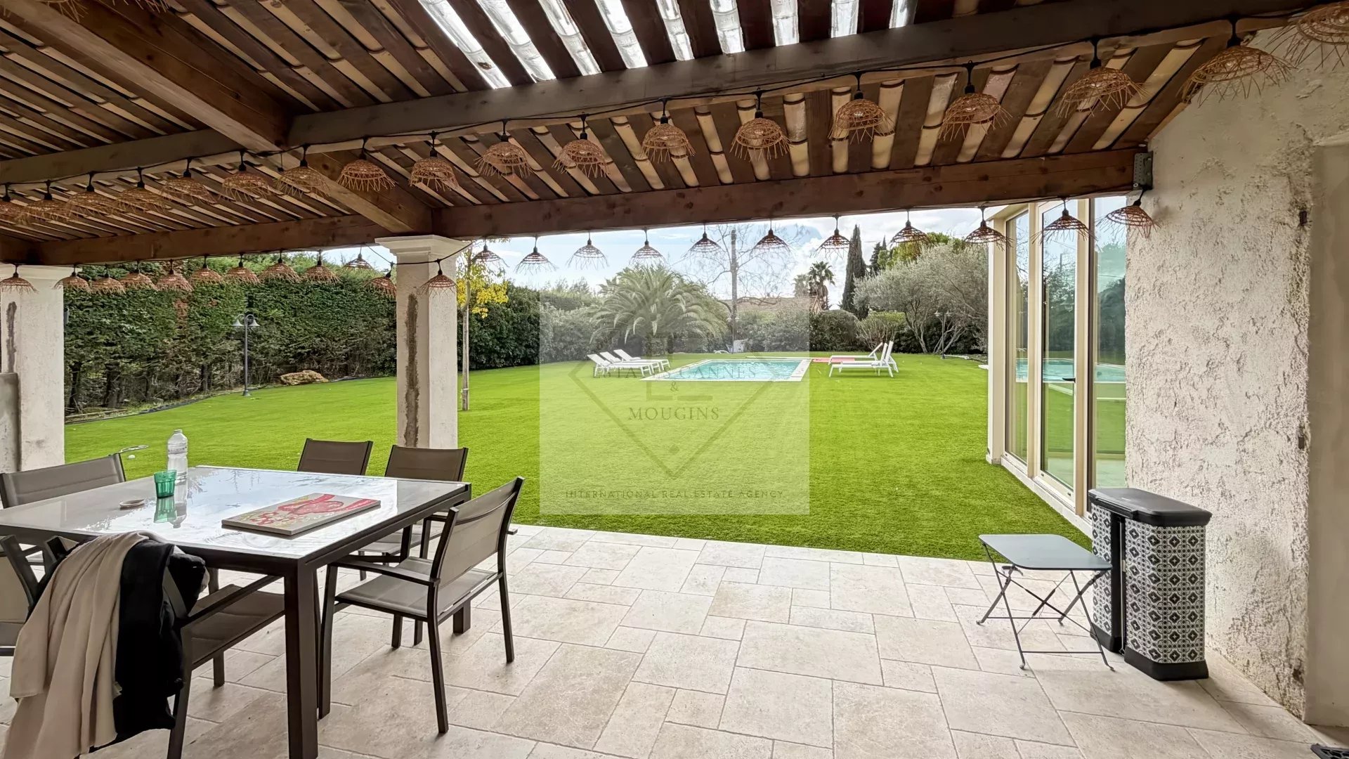 Charmante Maison Provençale Rénovée – Cœur de Mougins — photo 17