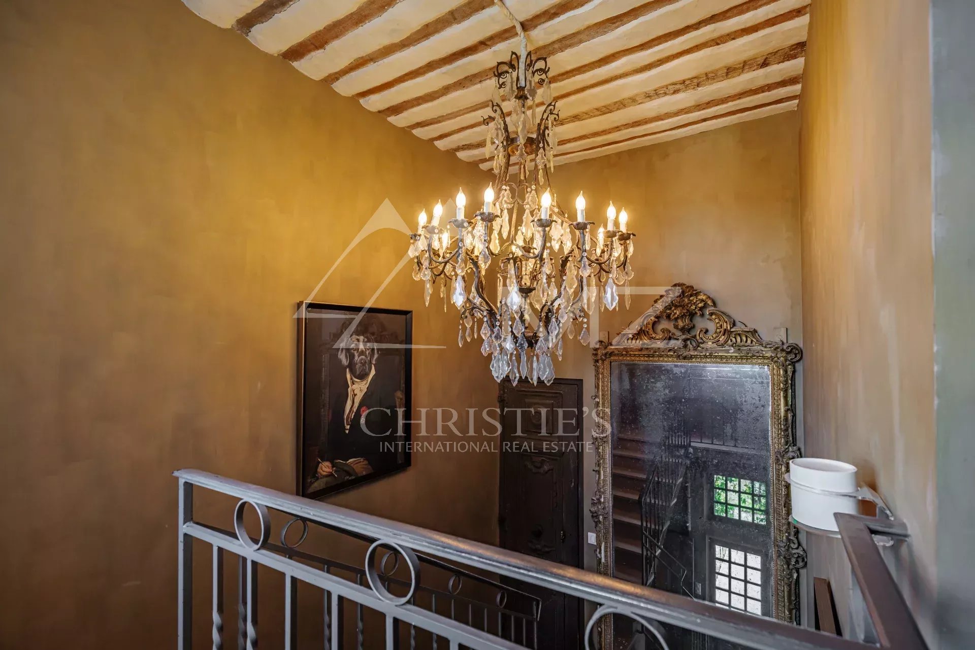 7 Bedroom Villa/Townhouse's Image 8