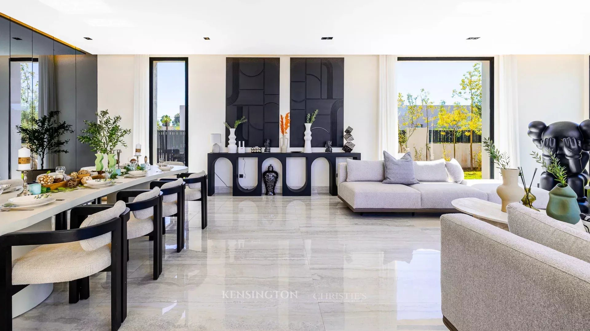 4 Bedroom Villa/Townhouse's Image 13