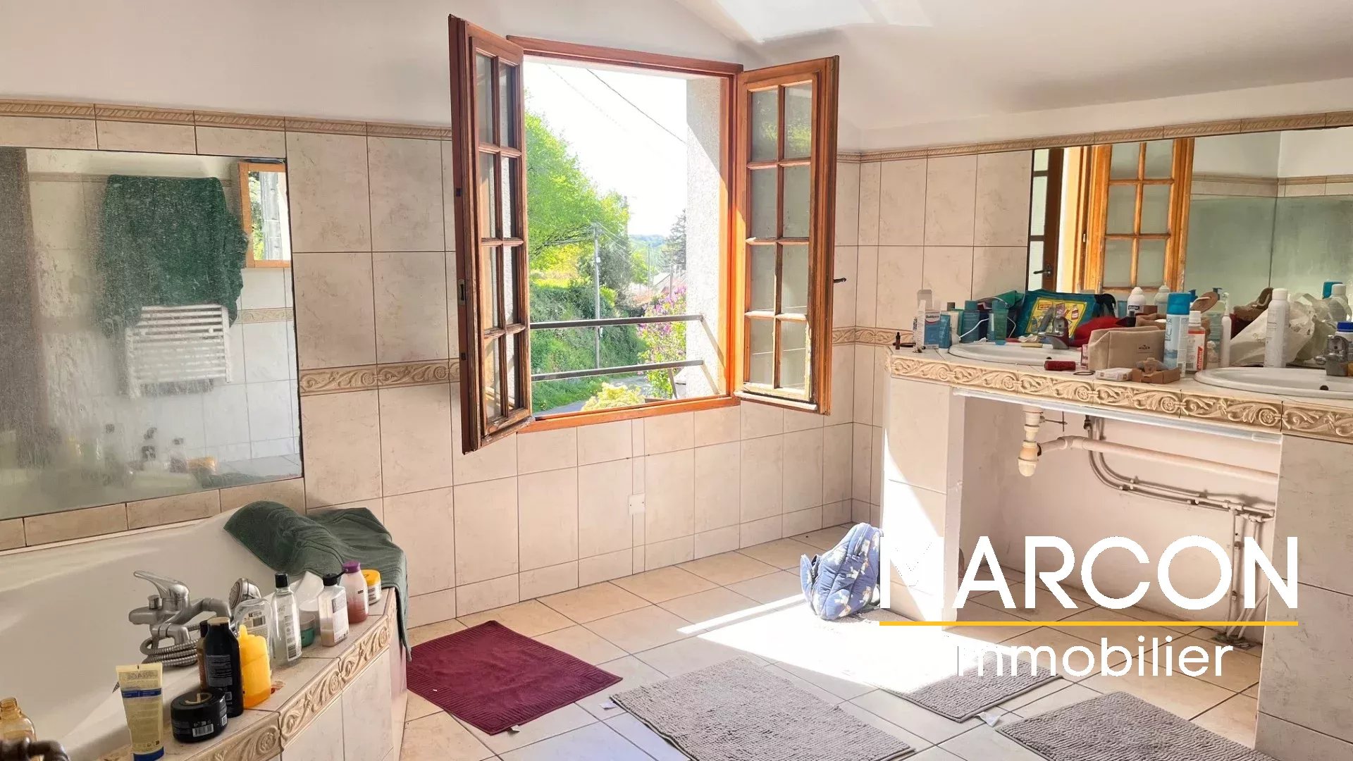 Maison F5 à louer  -  LA BRIONNE