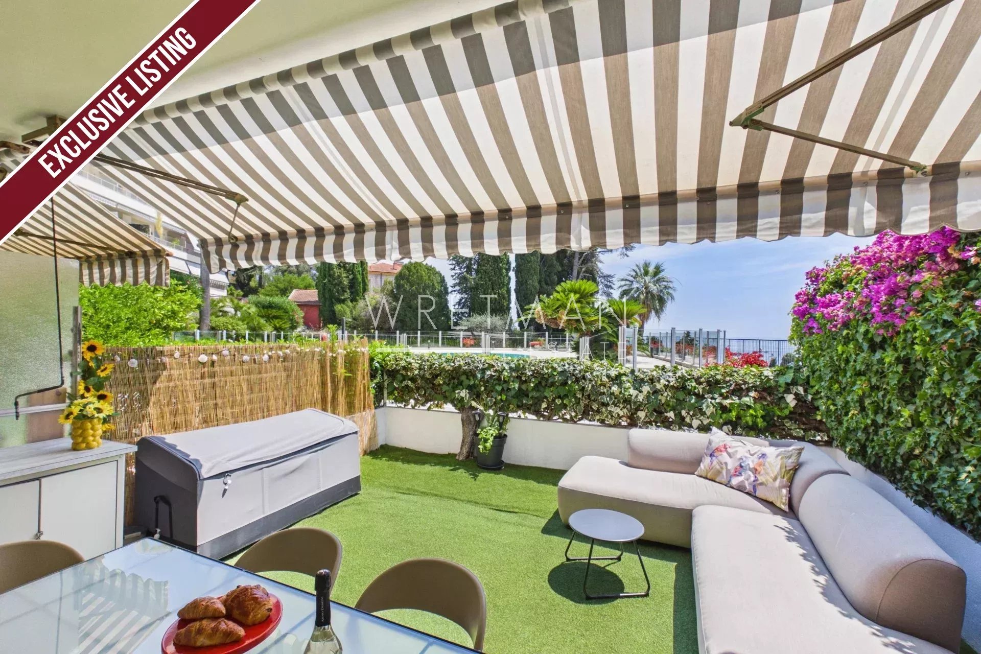 Appartement d'exception avec terrasse, vue mer et piscine – Menton Garavan