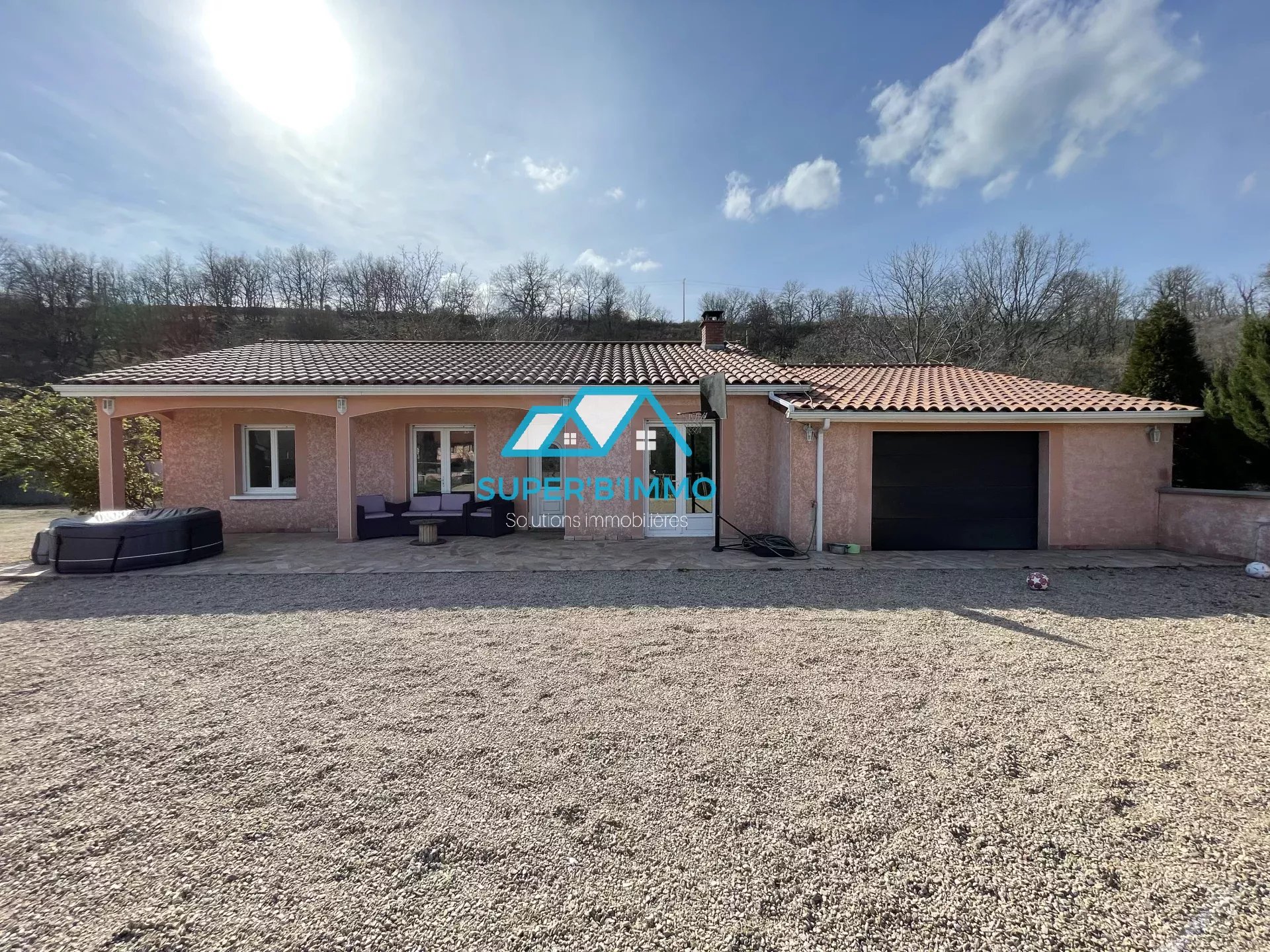 Agence immobilière de 