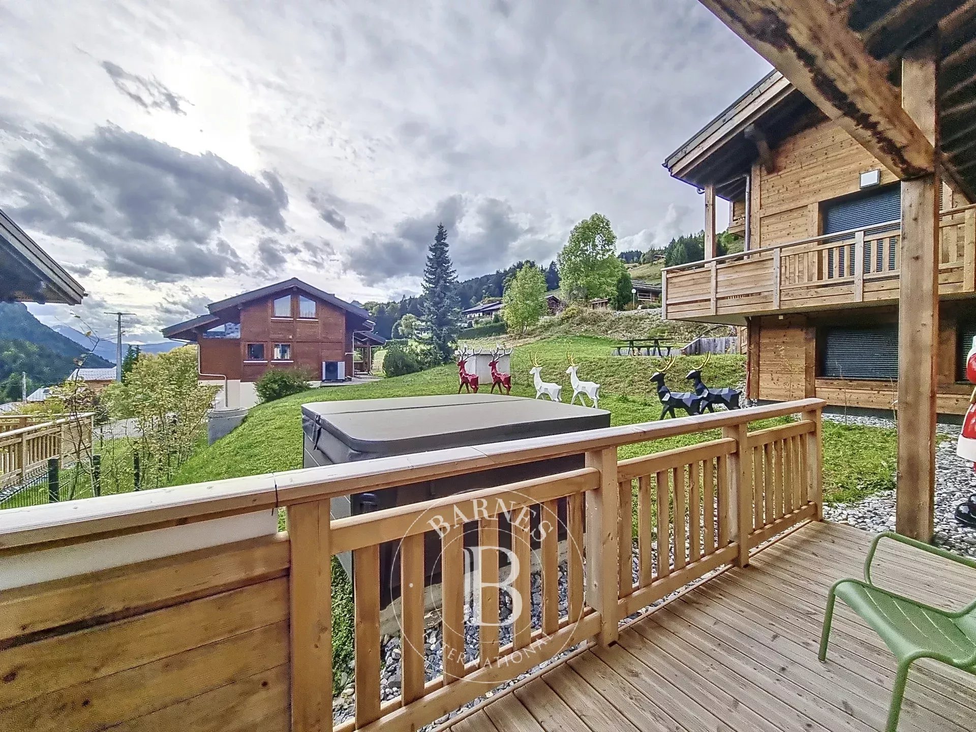 Photo of Les Gets - Apartment 2 bedrooms on suite - 72 sqm - Garden - Very light