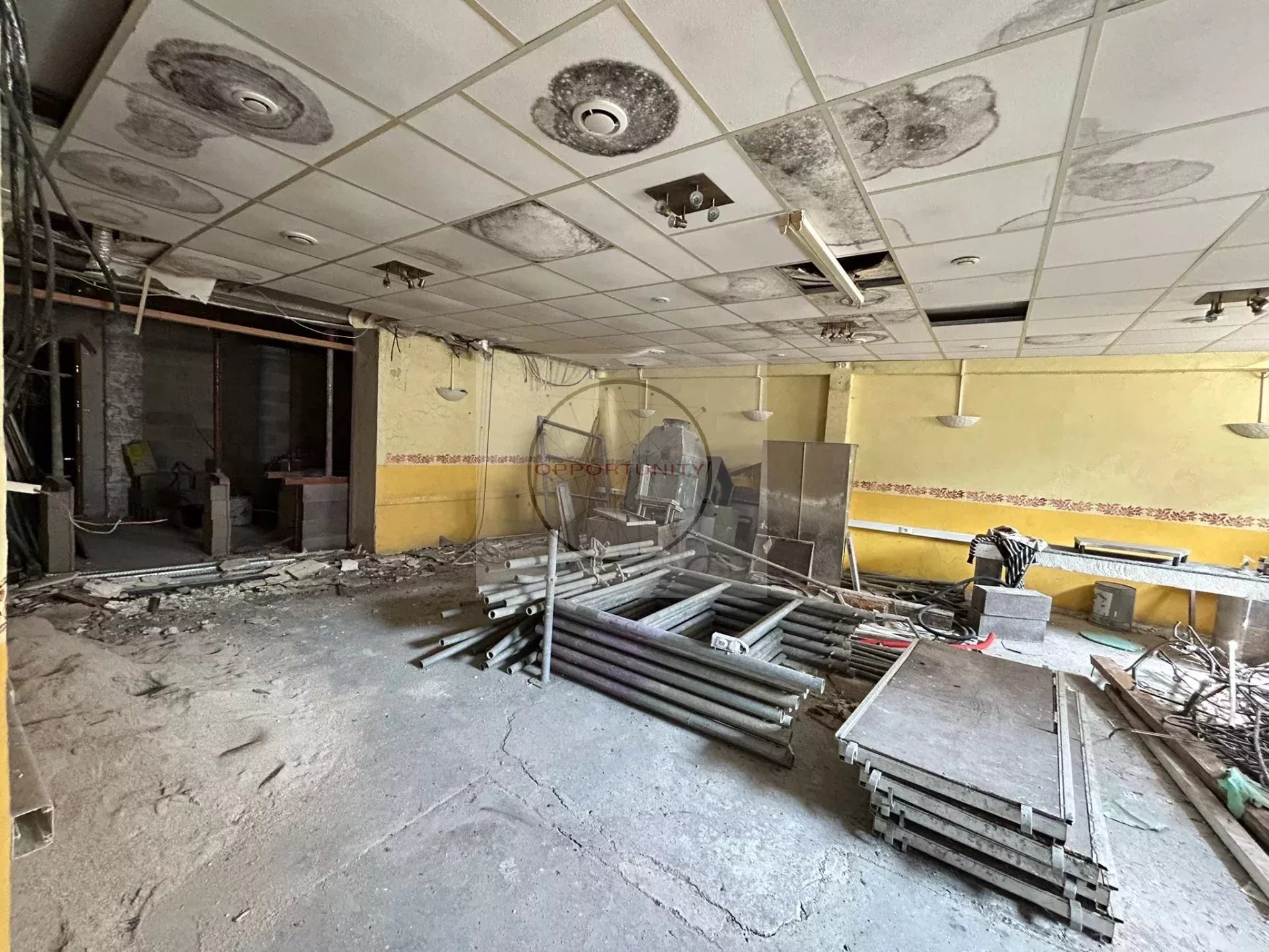 autre 400 m² Montereau-Fault-Yonne — photo 10