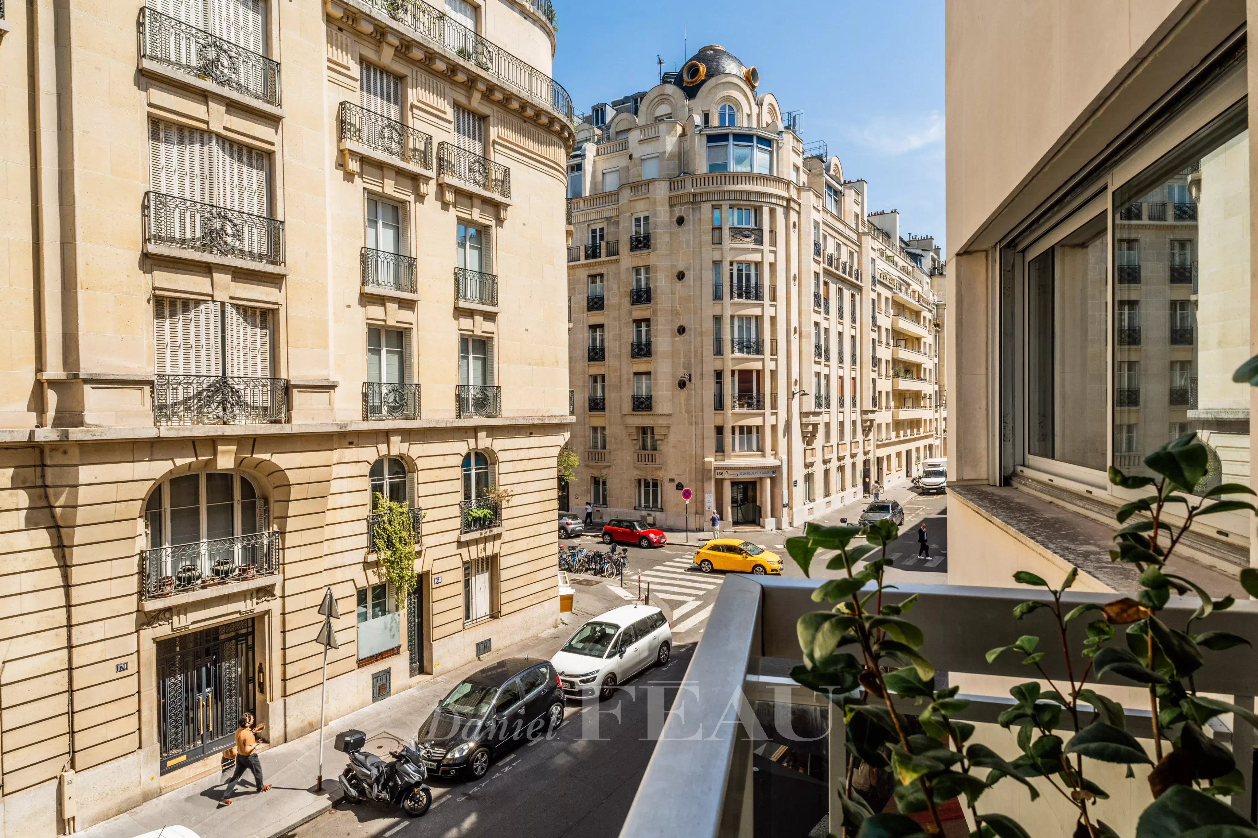 Sale Apartment Paris 7th