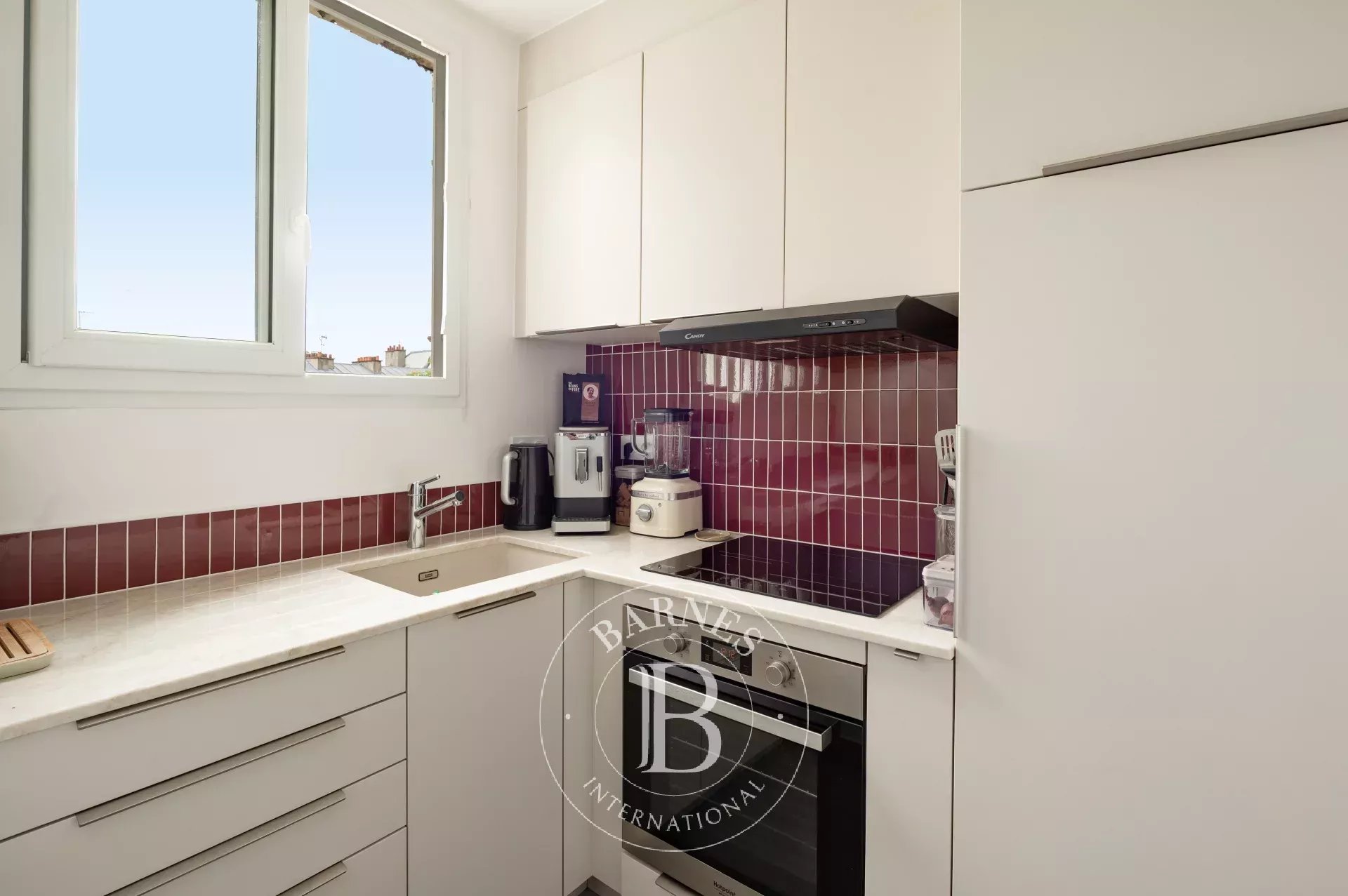 Daire Paris 18ème - picture 9