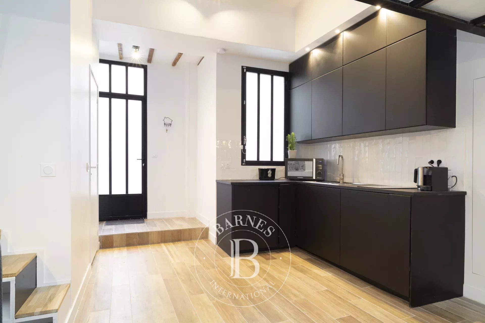 Apartment Paris 75017  -  ref 87087580 (picture 1)
