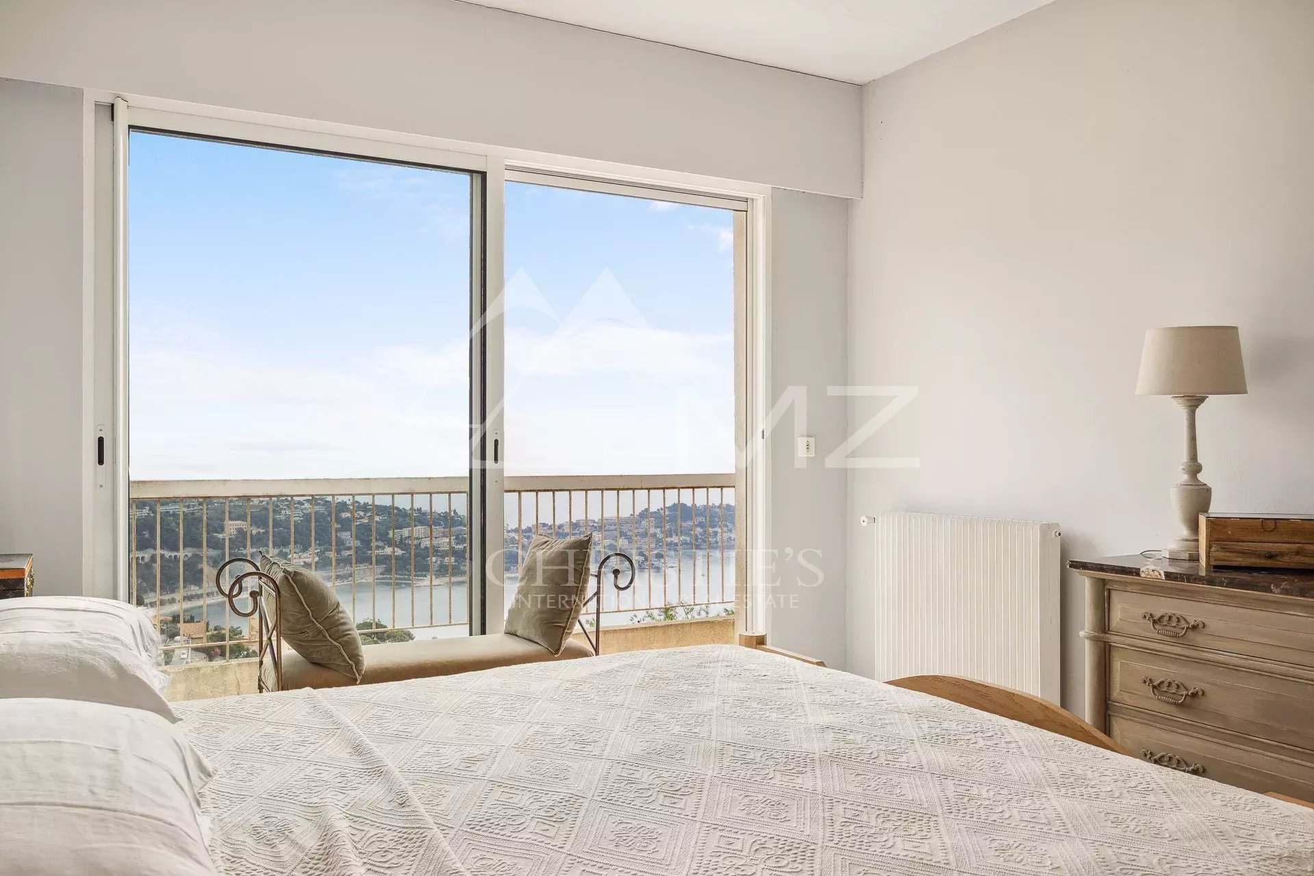 2 Bedroom Apartment/Flat's Image 8