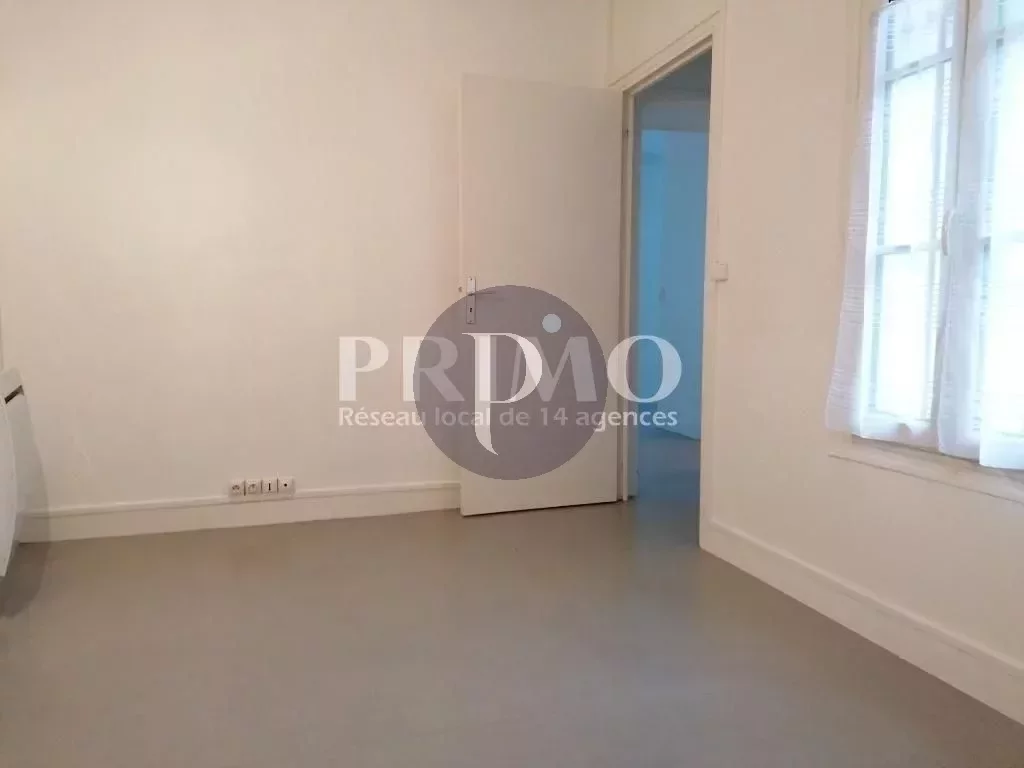 location-appartement-2-pieces-verrieres-le-buisson-83870422