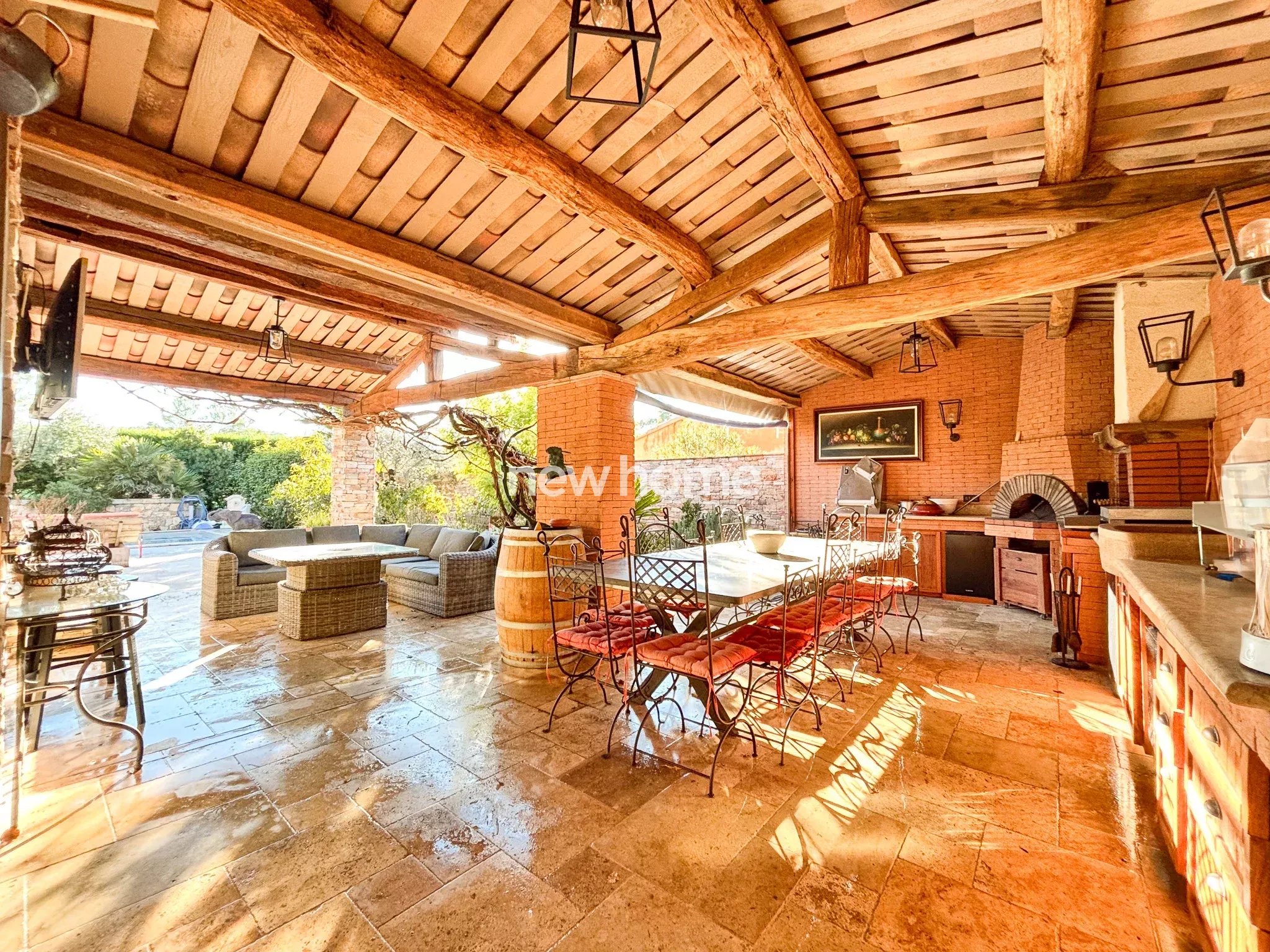 Charmante villa provençale de plain pied 140 m² à 1km du village