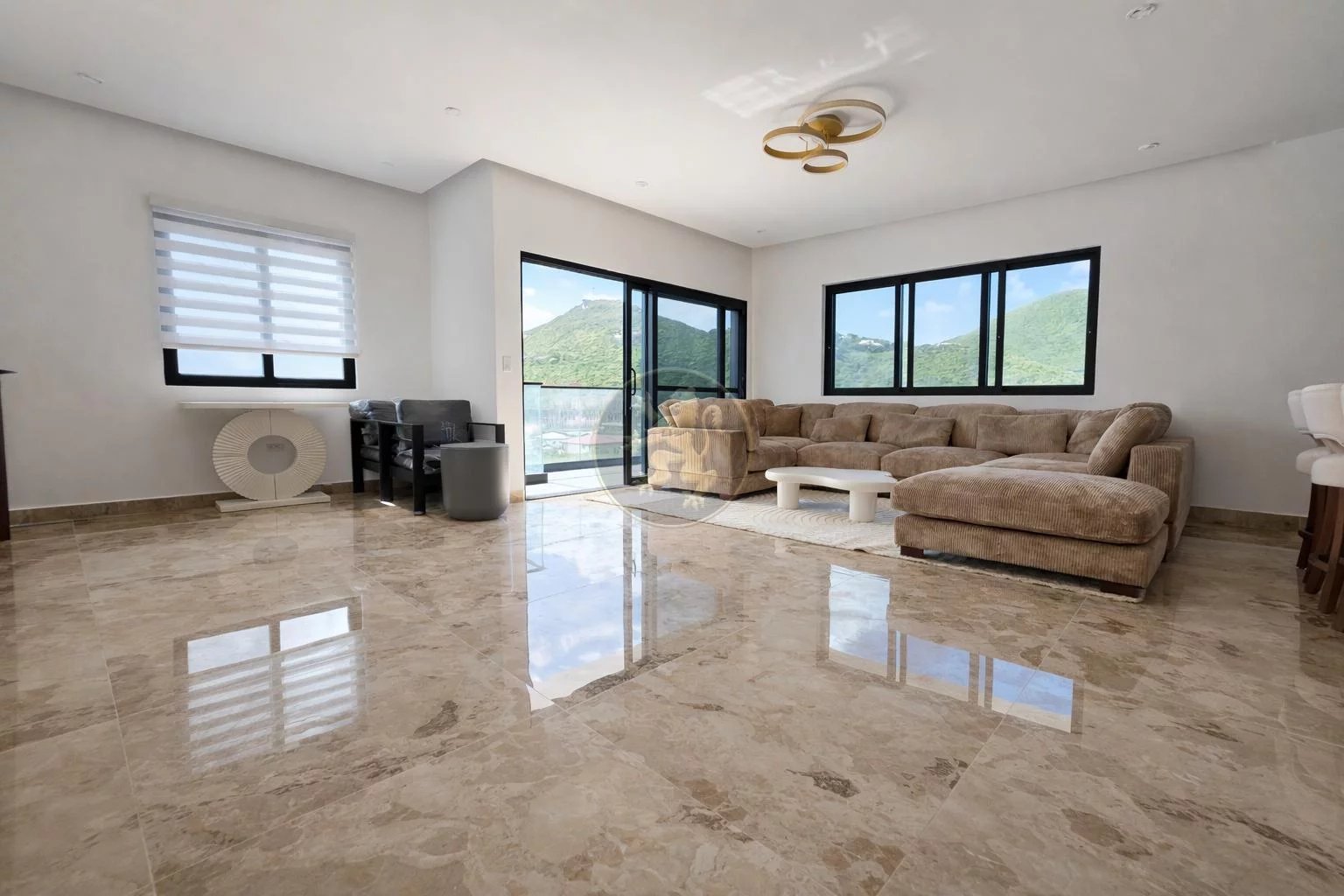 3BR/3.5BA Condo - Cay Hill - Sint Maarten #311 — photo 3