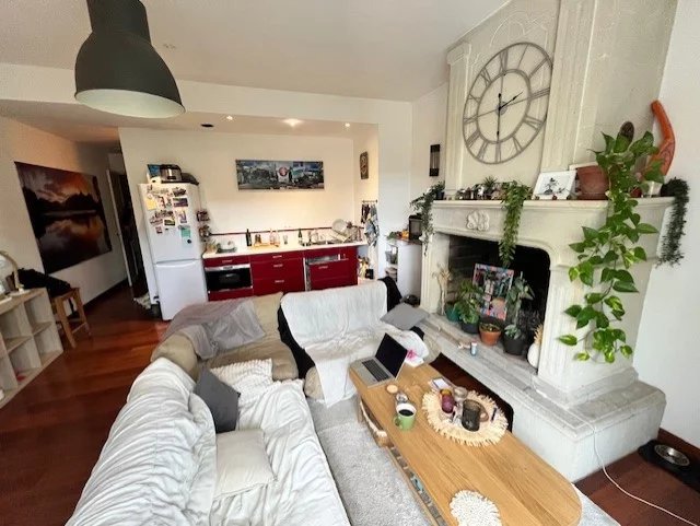 Tholonet: appartement T2 avec terrasse dans un cadre verdoyant