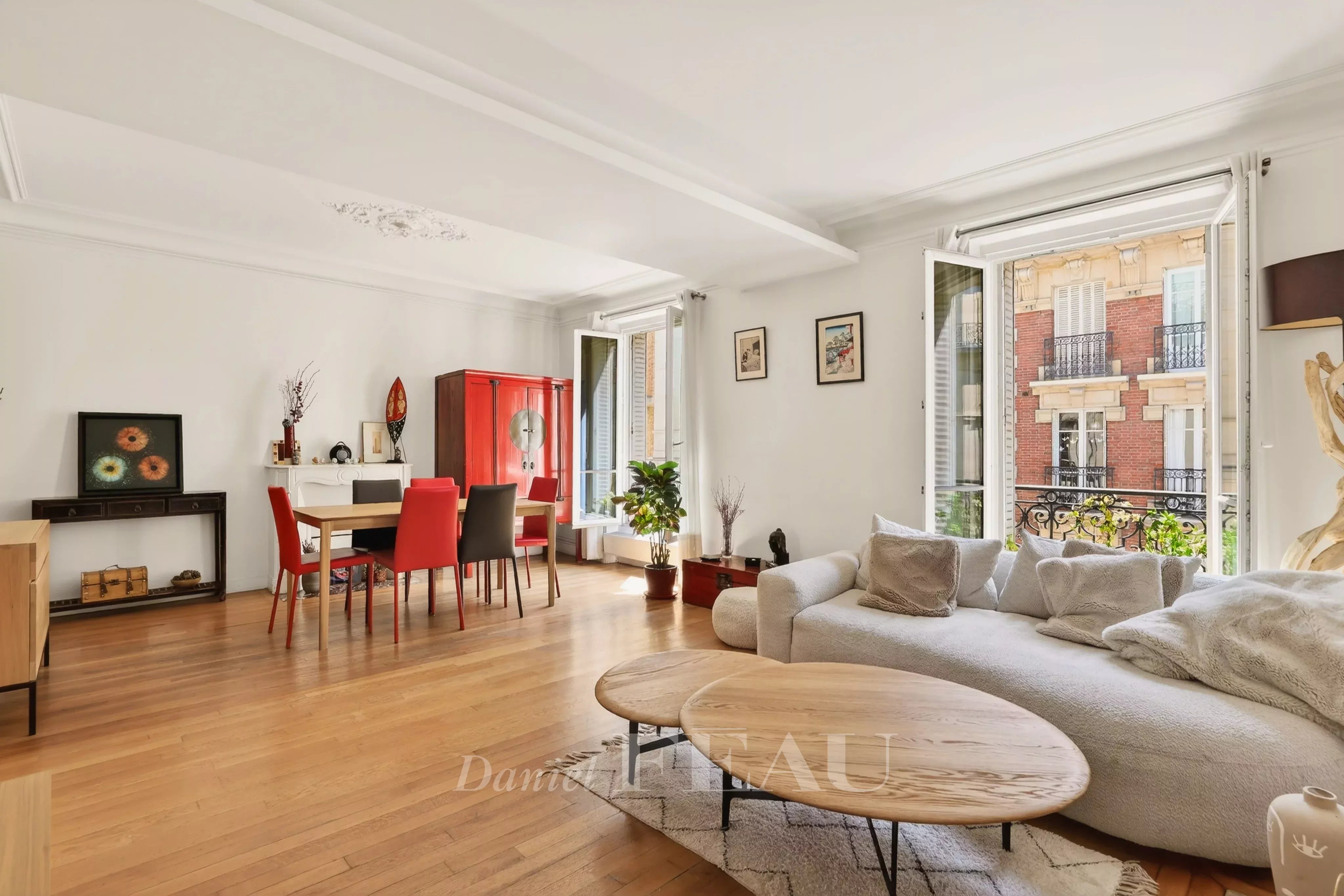 Sale Apartment Paris 15th
