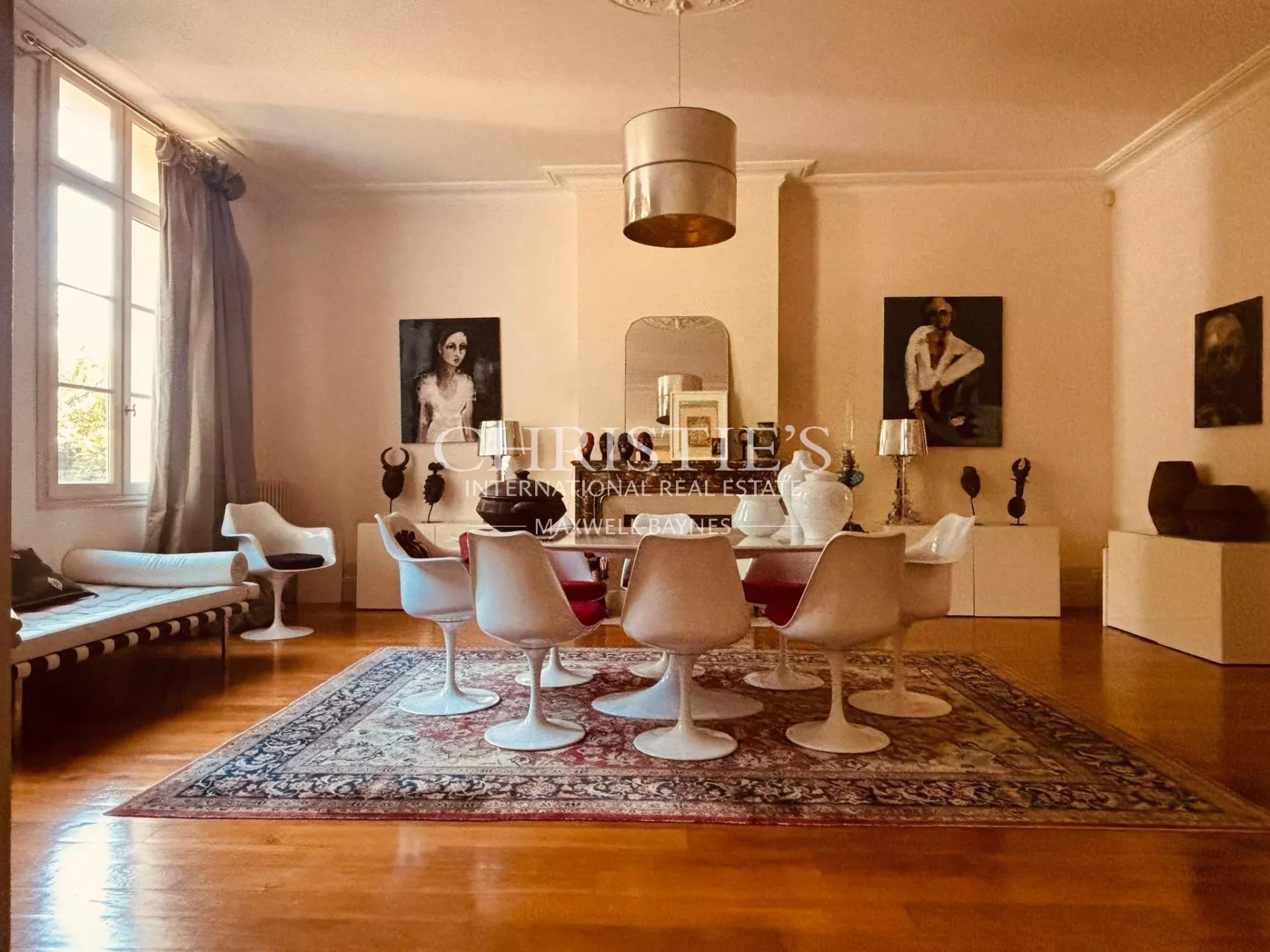 9 Bedroom Villa/Townhouse's Image 10
