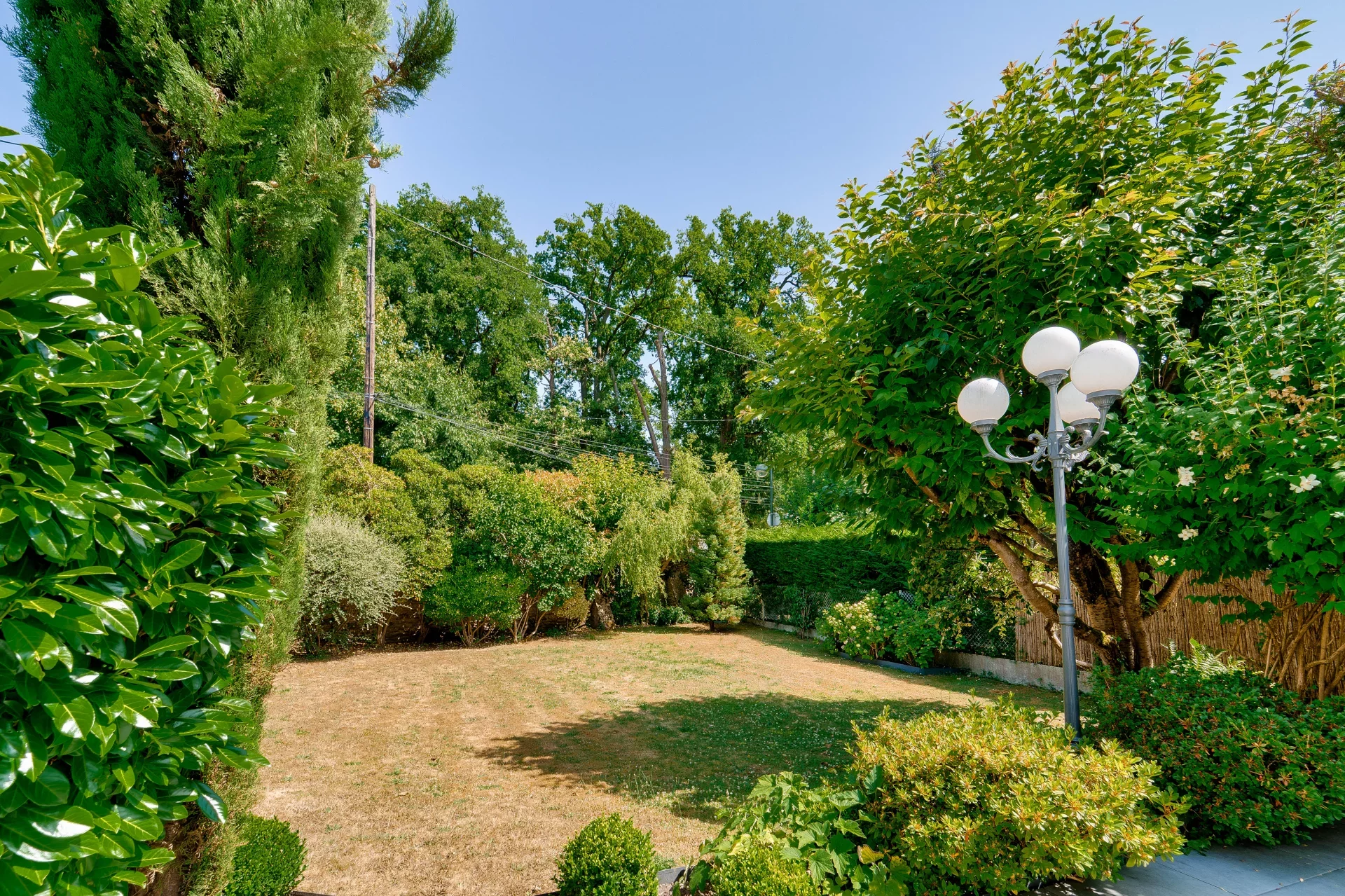 La Celle-Saint-Cloud - LA JONCHÈRE