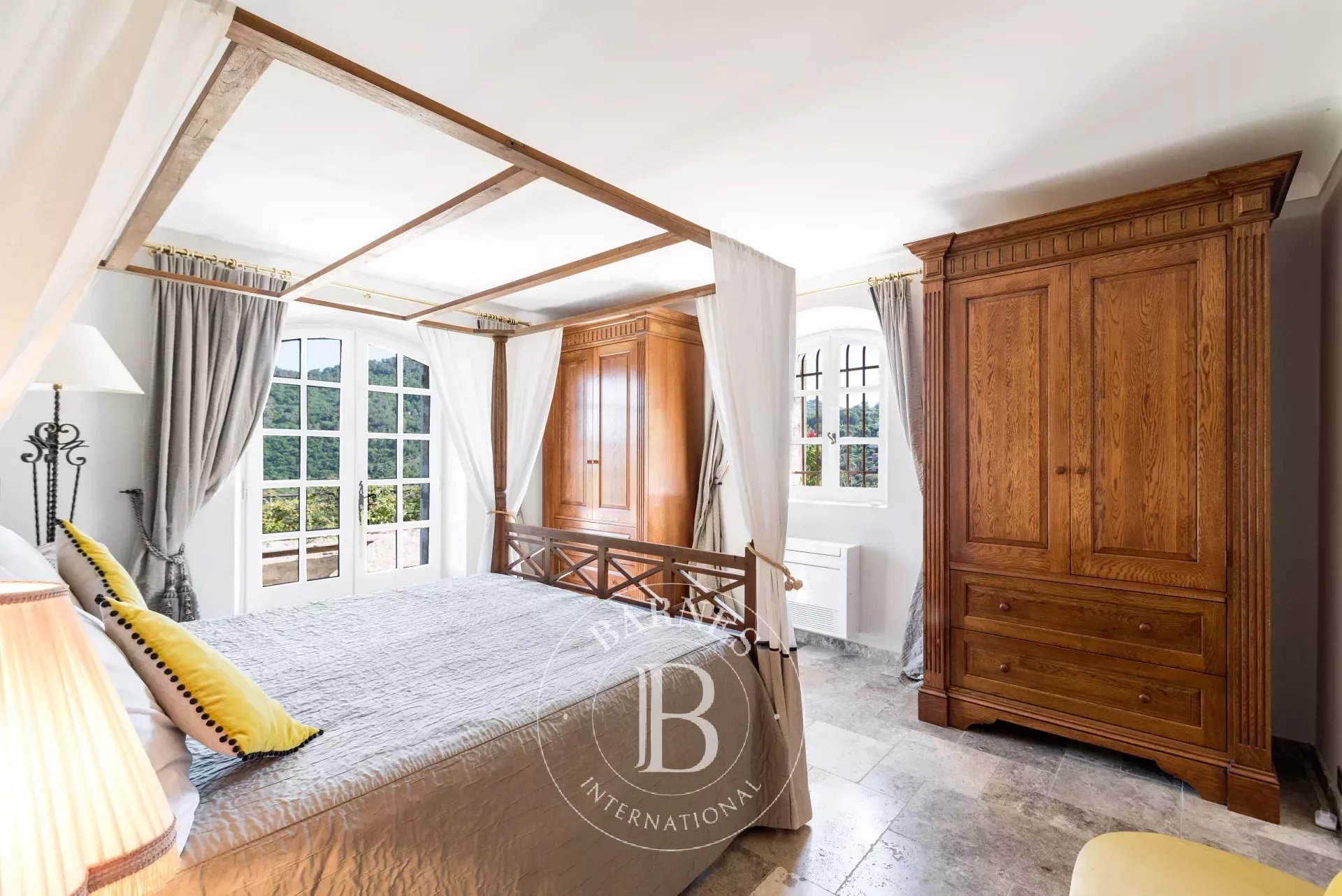 Le Bar-sur-Loup  - Villa  6 Chambres - picture 9