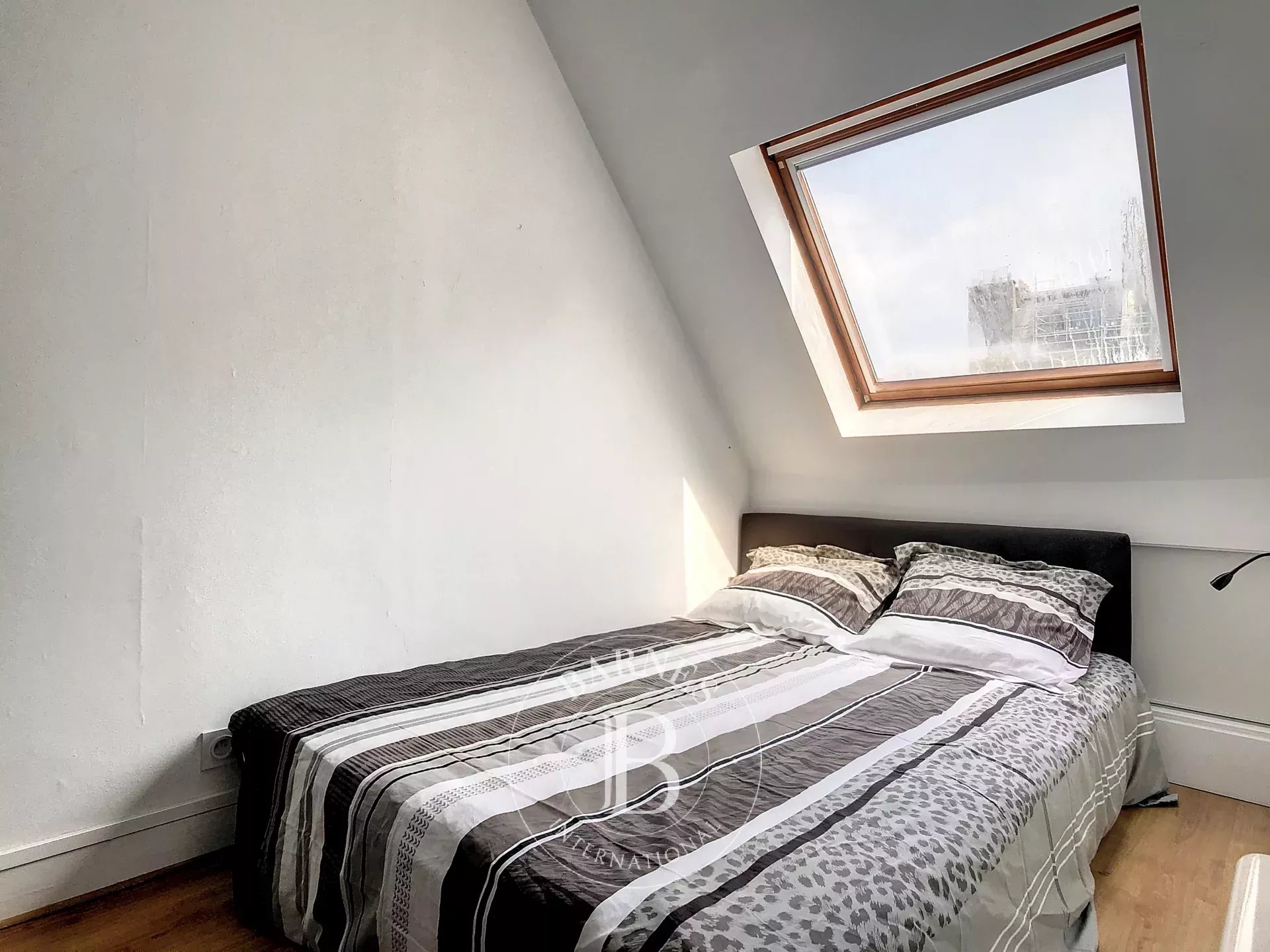 Daire Paris 9ème - picture 4