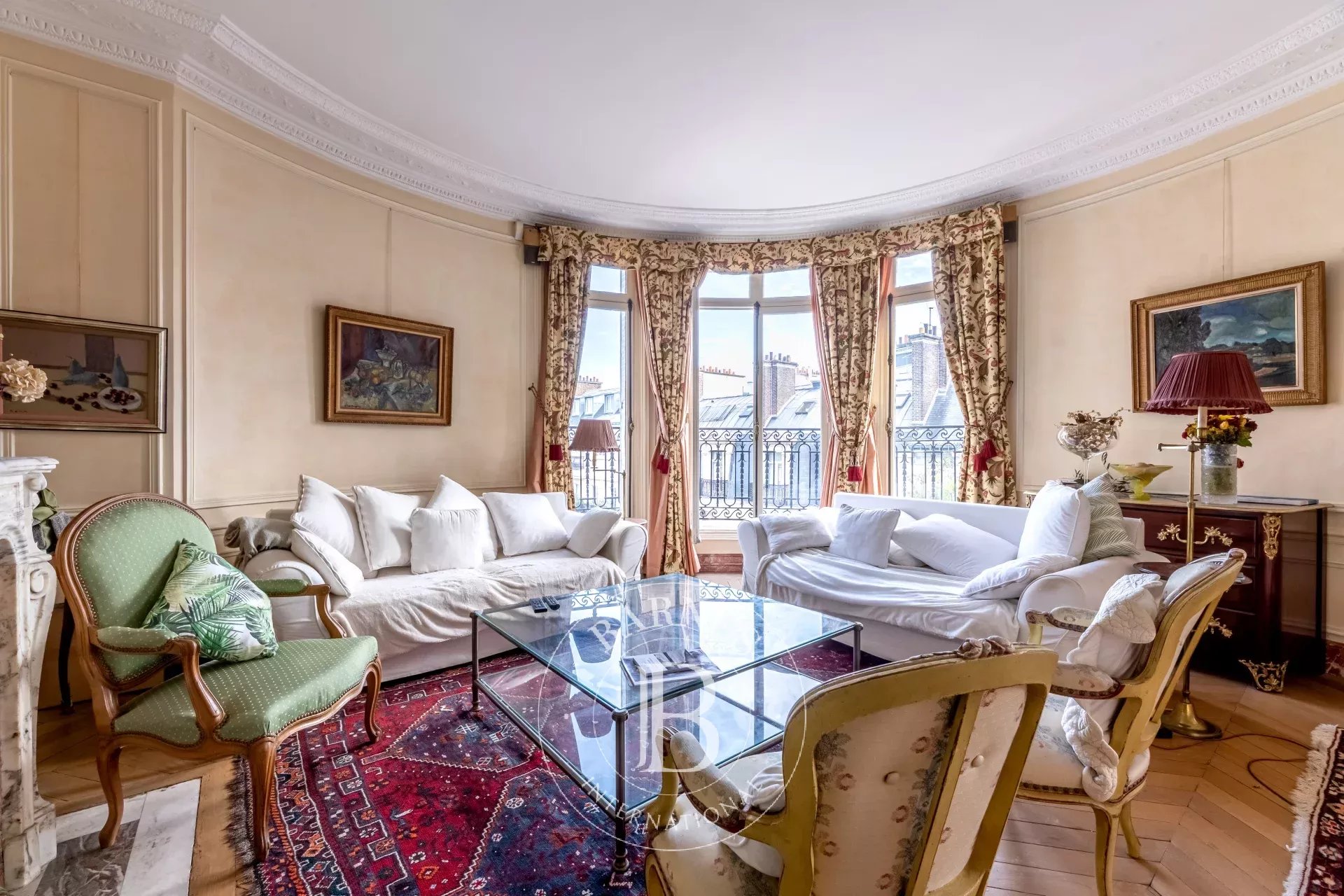 Daire Paris 8ème - picture 5