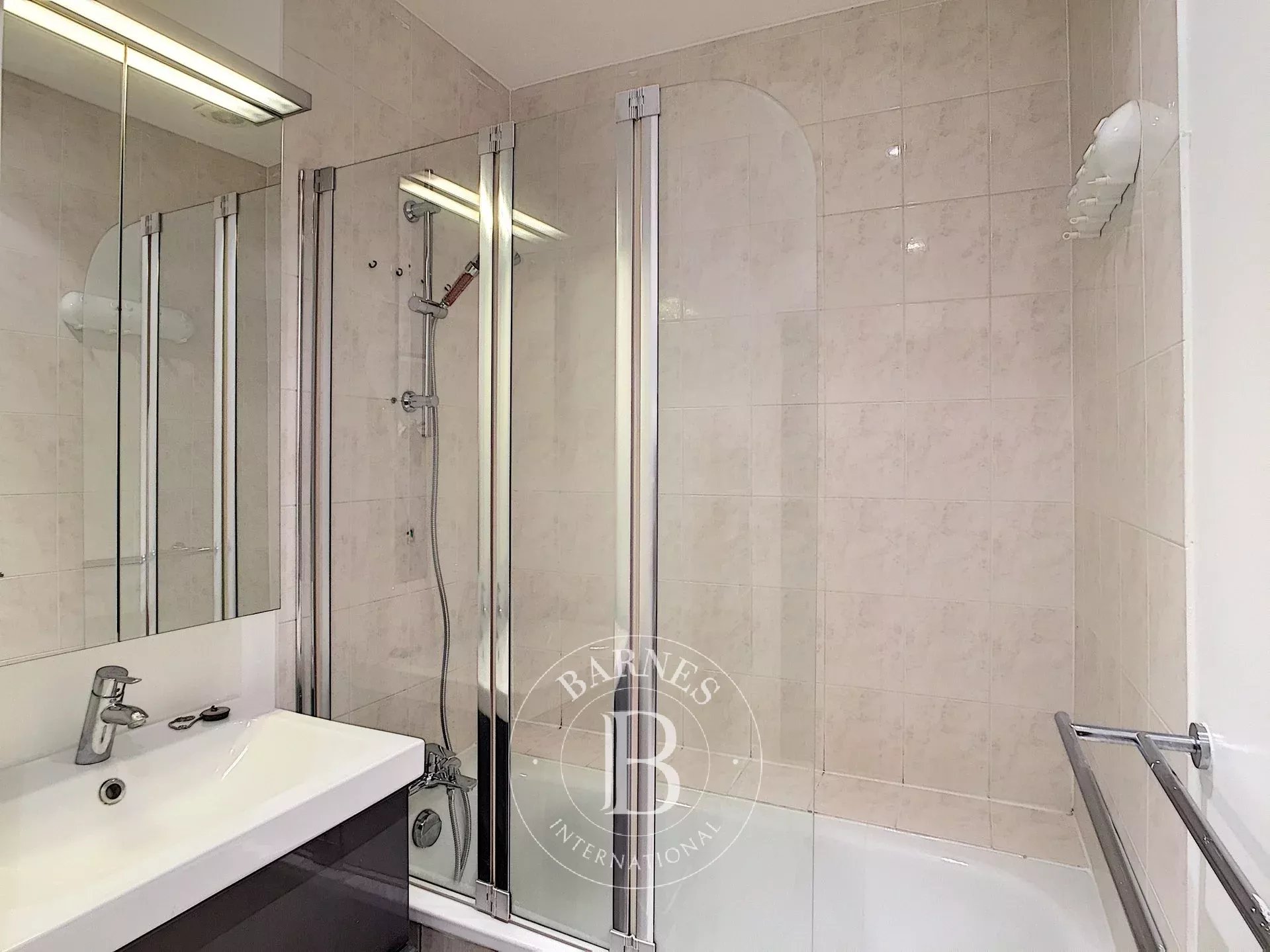 Daire Neuilly-sur-Seine - picture 13