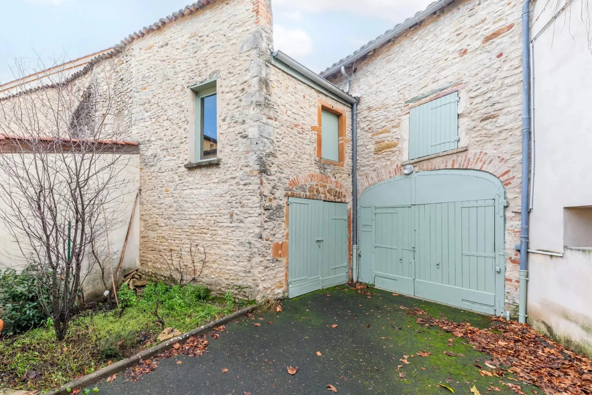 Grange à aménager de 90 m² avec jardin