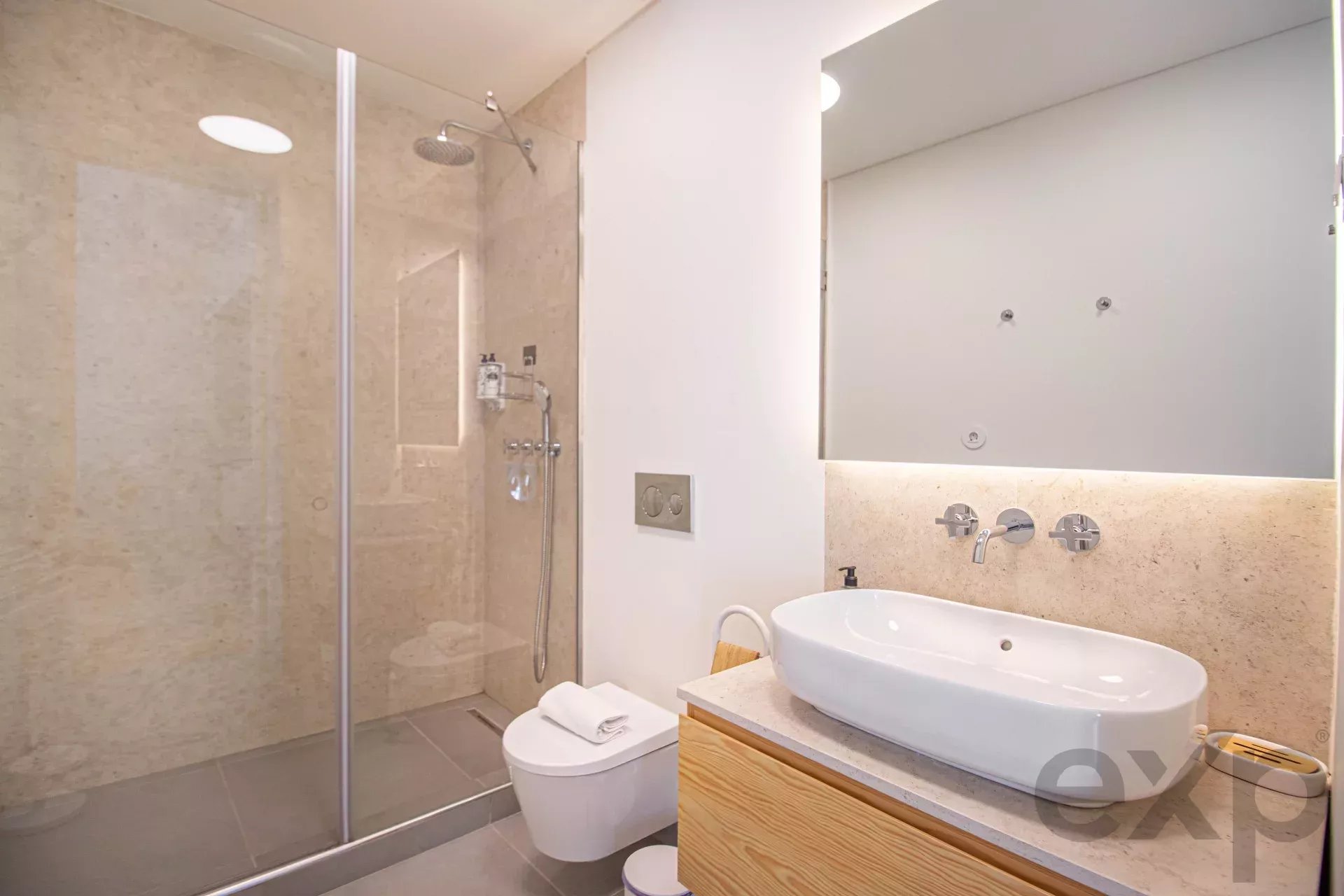 Baixa Chiado - Lisbon. For sale - 1 Bedroom Apartment 86361837 image 16
