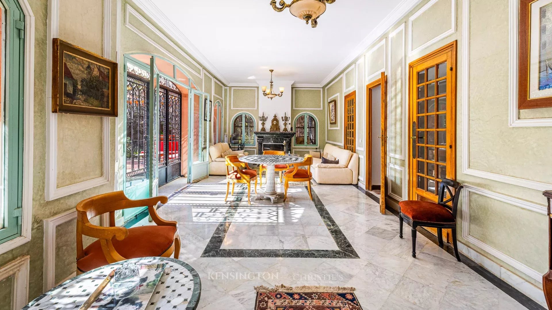 9 Bedroom Villa/Townhouse's Image 15