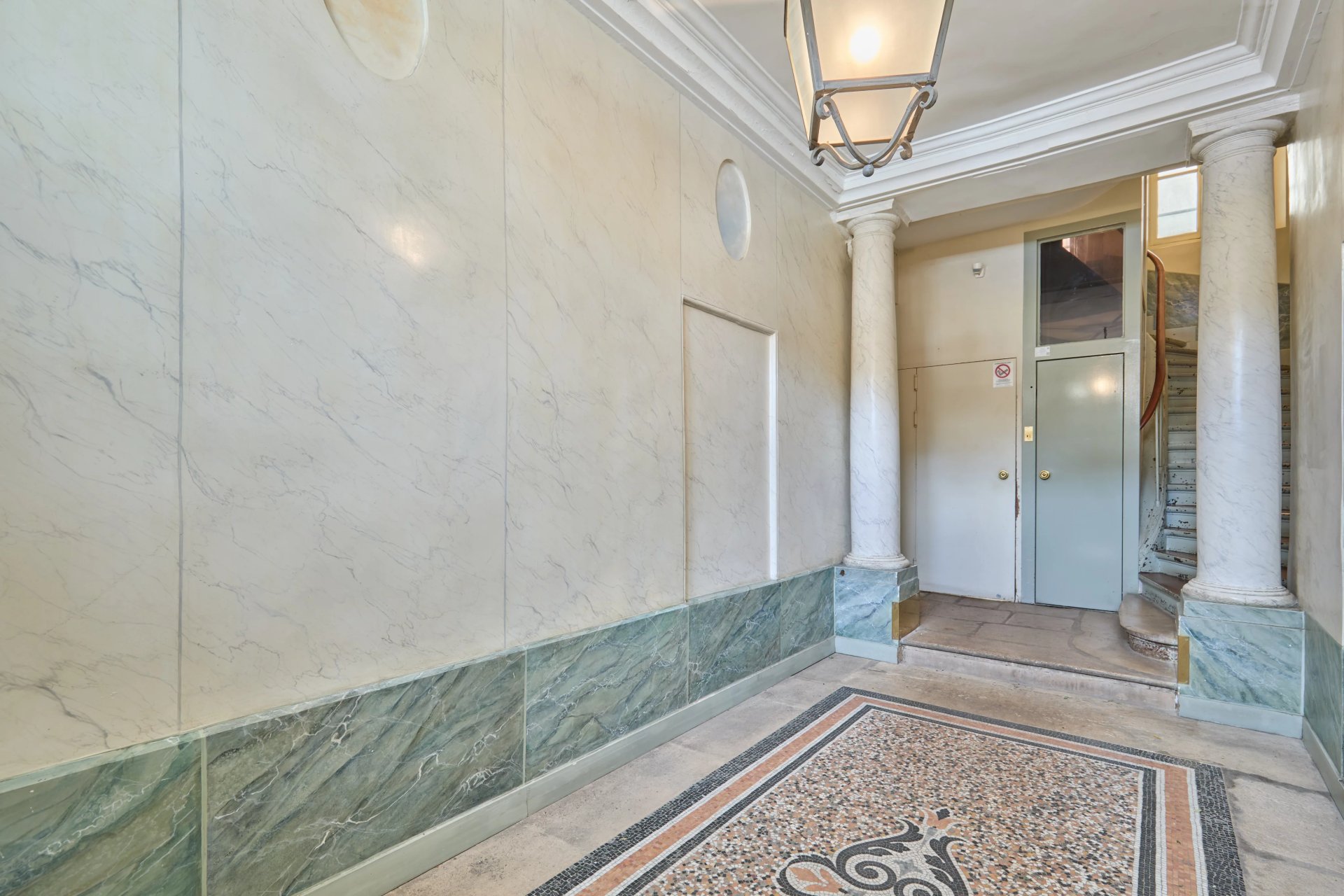 2 Bedroom Apartment/Flat's Image 16