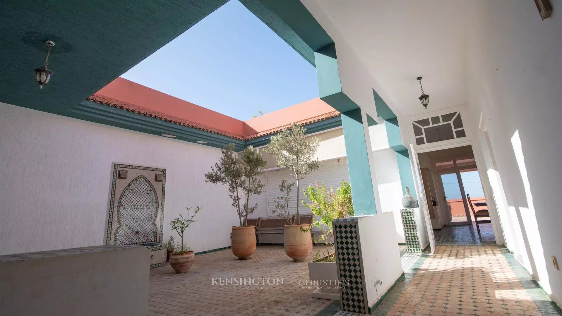 9 Bedroom Villa/Townhouse's Image 15