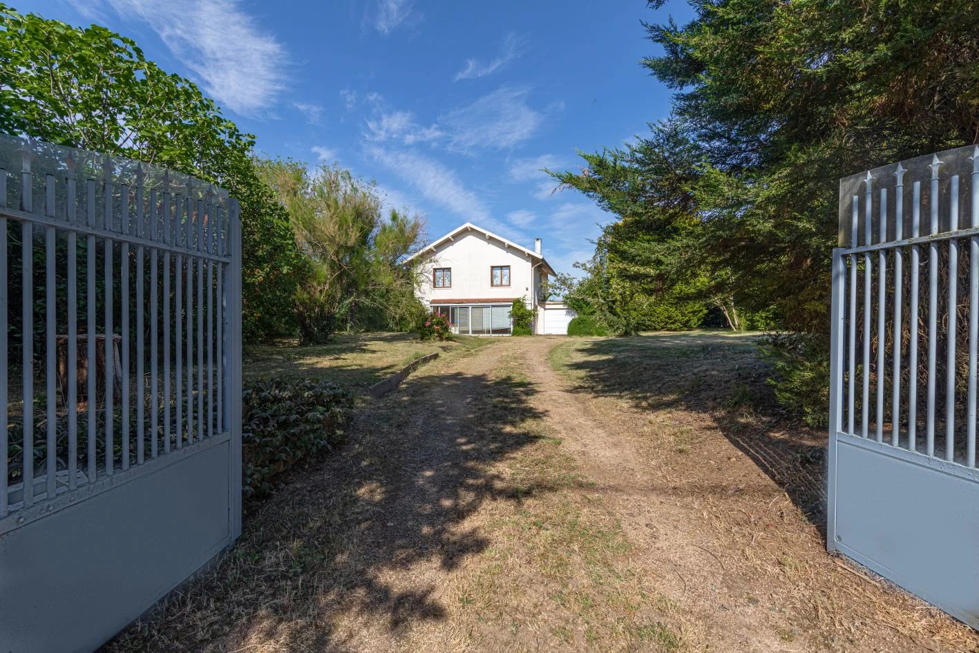Maison avec potentiel sur une parcelle de 1856 m²