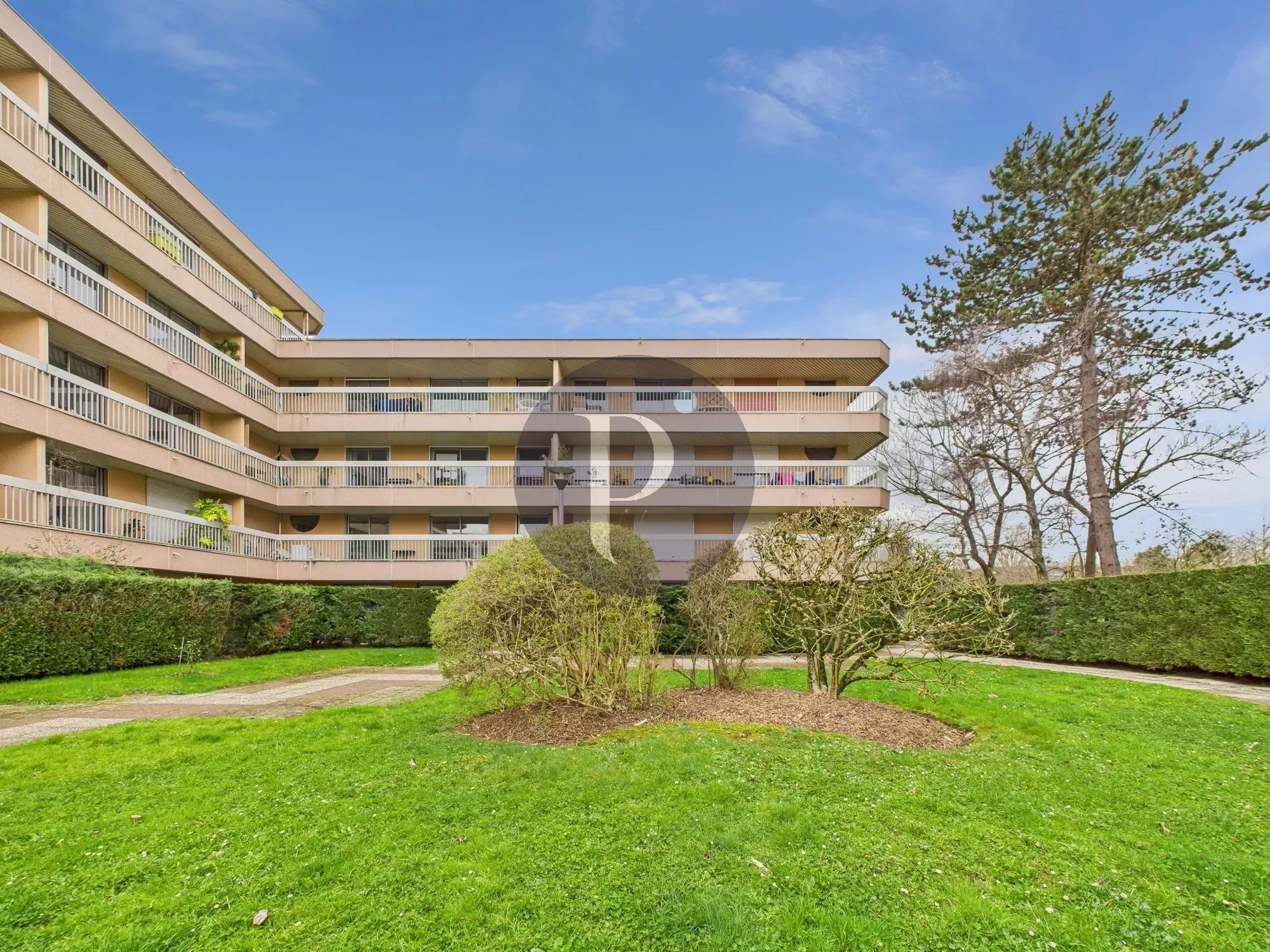 vente-appartement-4-pieces-verrieres-le-buisson-84814841