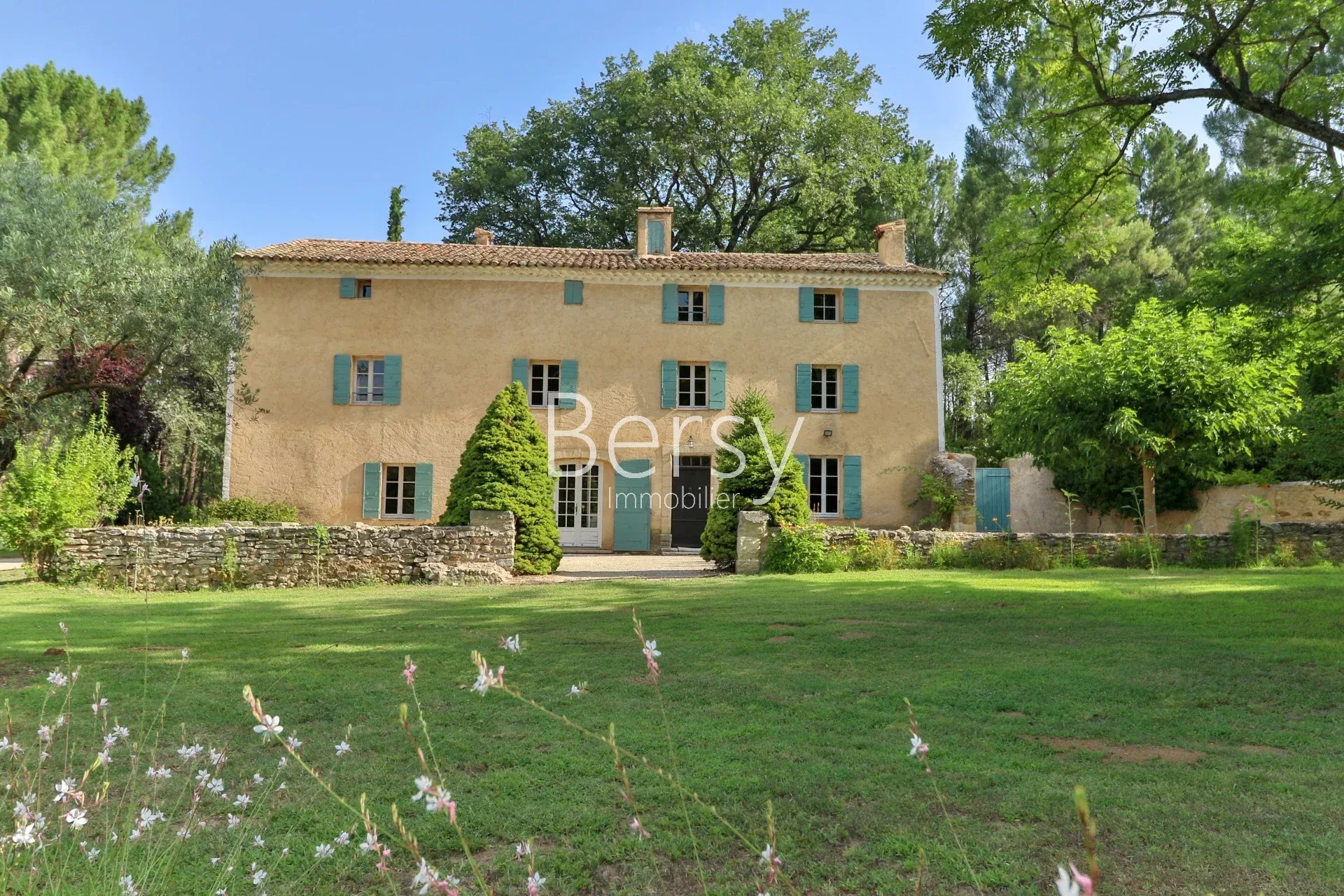 ★Magnifique Bastide sur un Parc de 2 Hectares★ Entouré de Vignes et Jardins Paysagers avec Piscine★ Garage et Appartement indépendant★ - Photo 2
