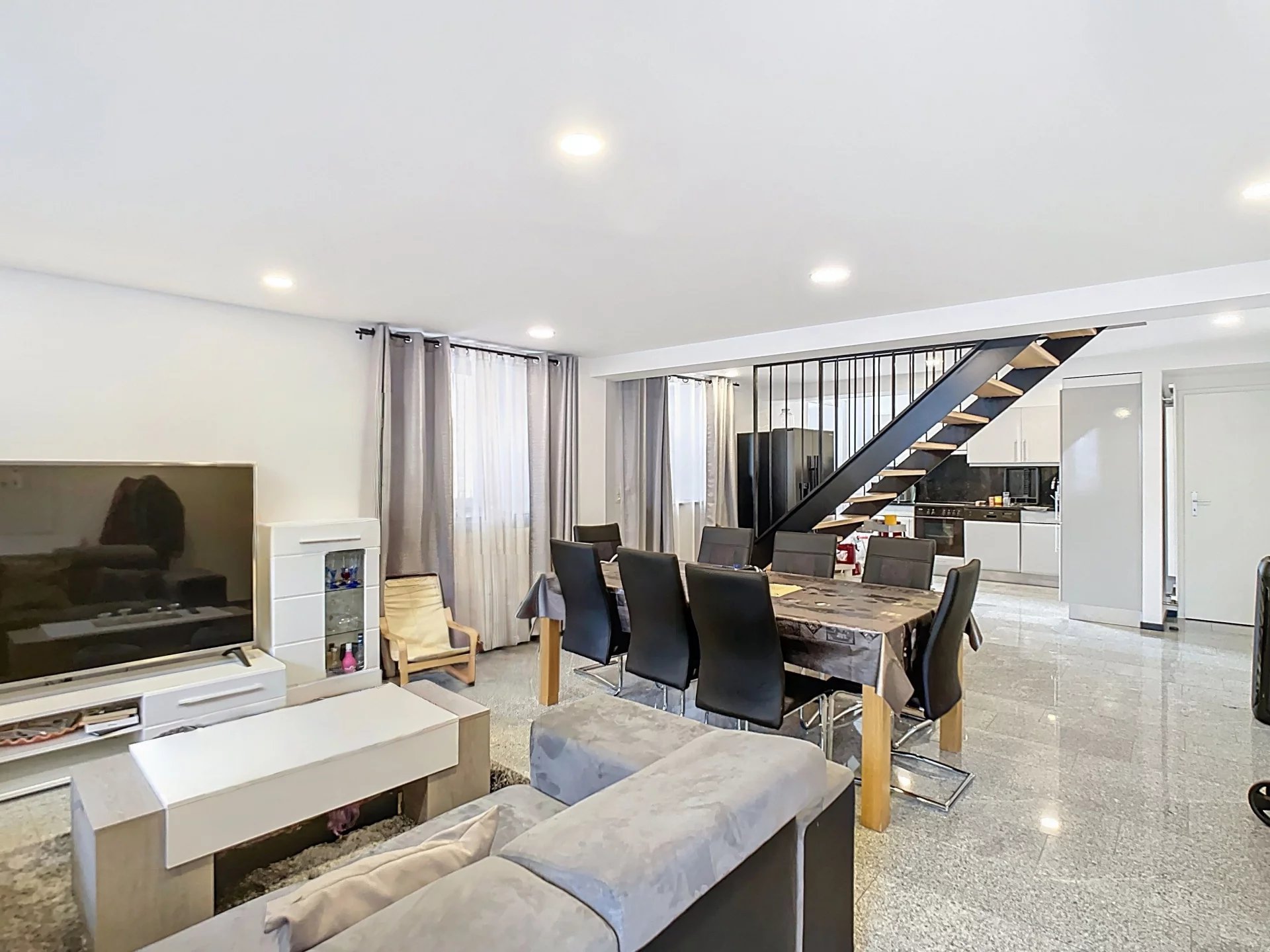 Maison au cœur du village