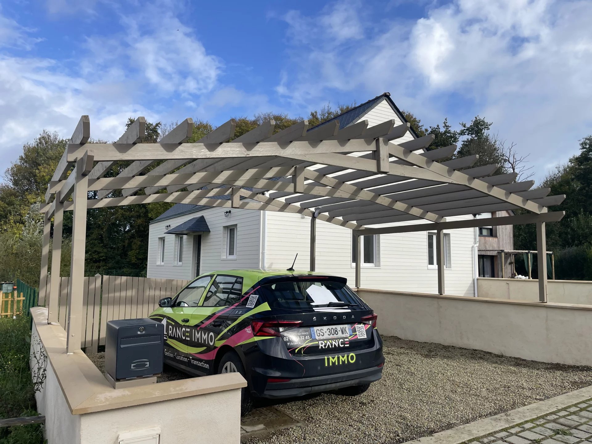 MAISON PROCHE BORDS DE RANCE