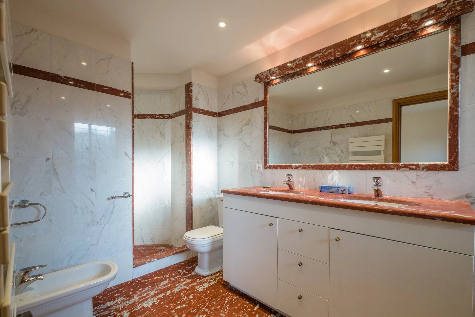 Роскошная квартира Сен Жан Кап Ферра